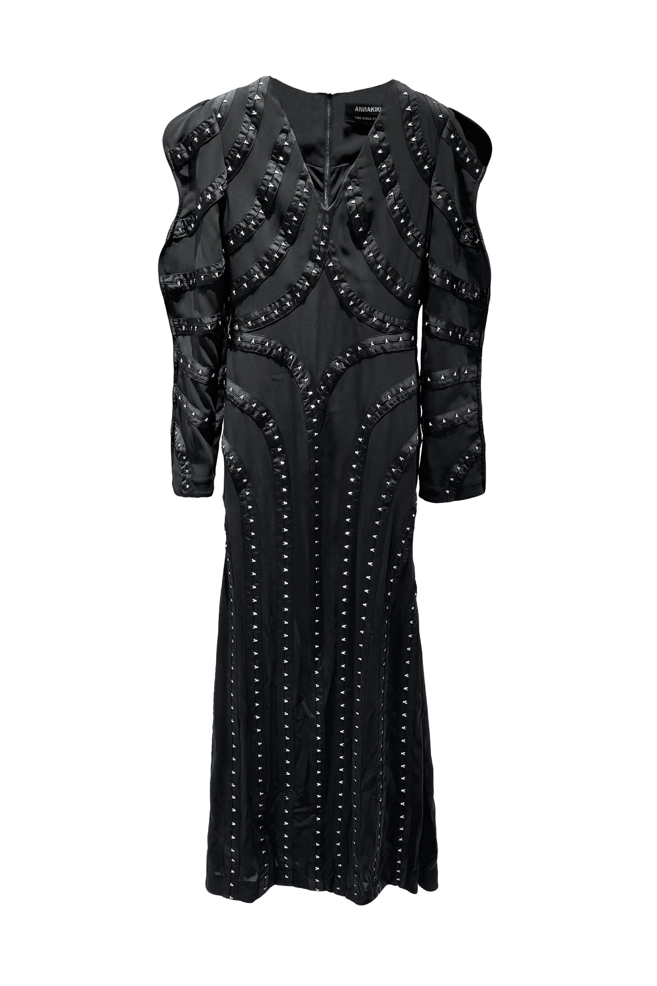 Four pointed star hook and loop wave sleeve dress