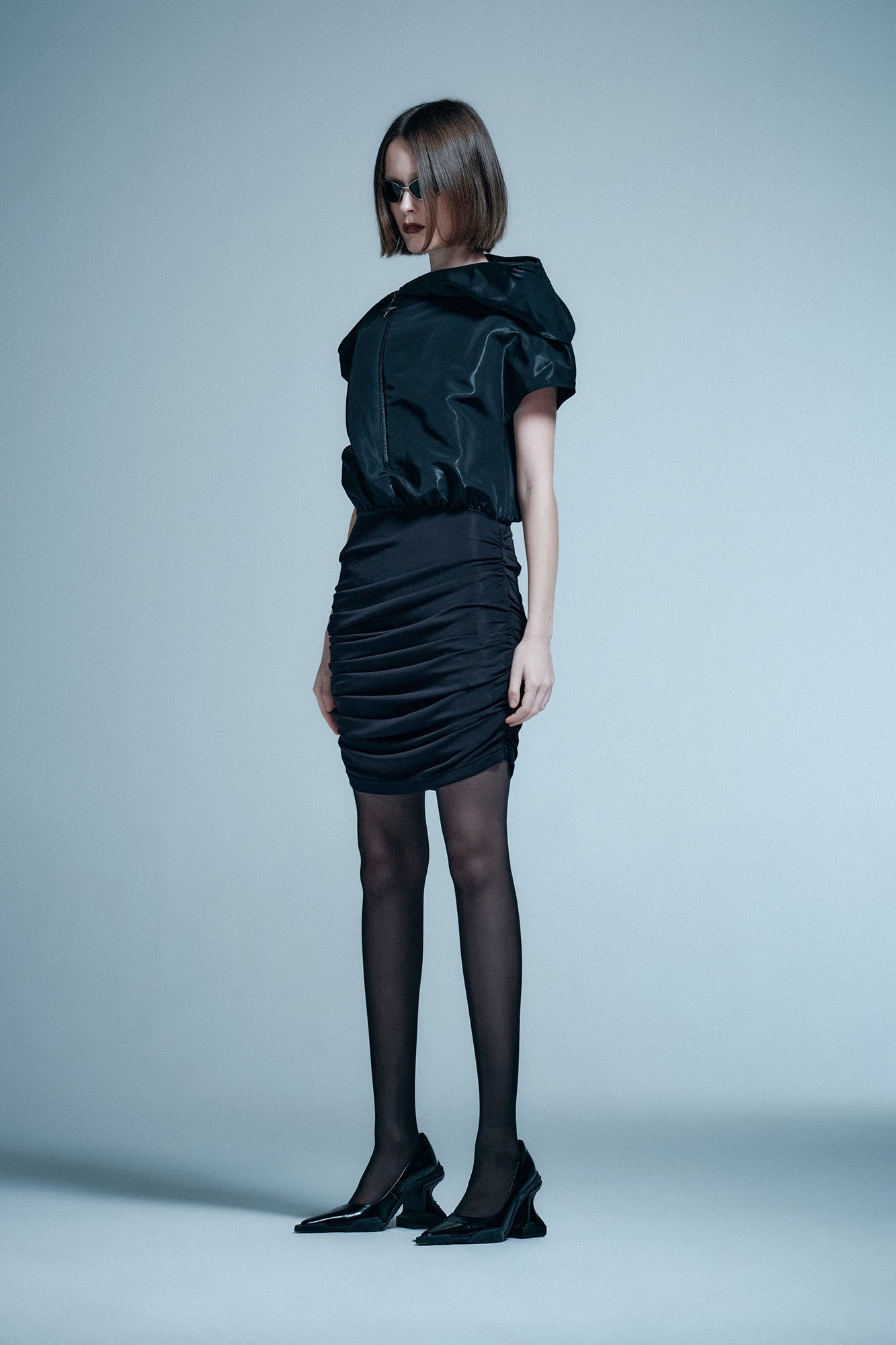 Three-dimensional irregular wide-necked dress