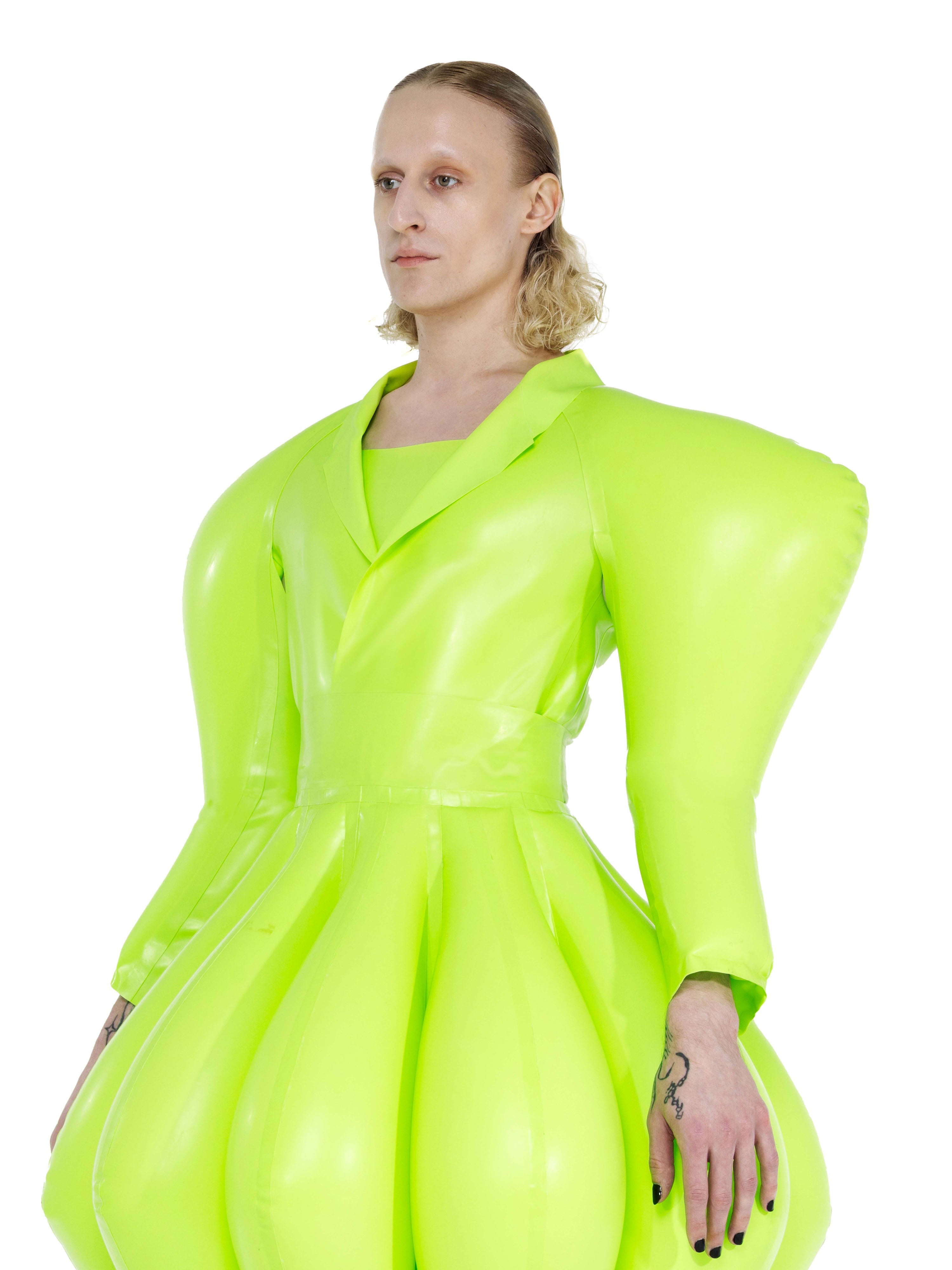 Sculpture jacket