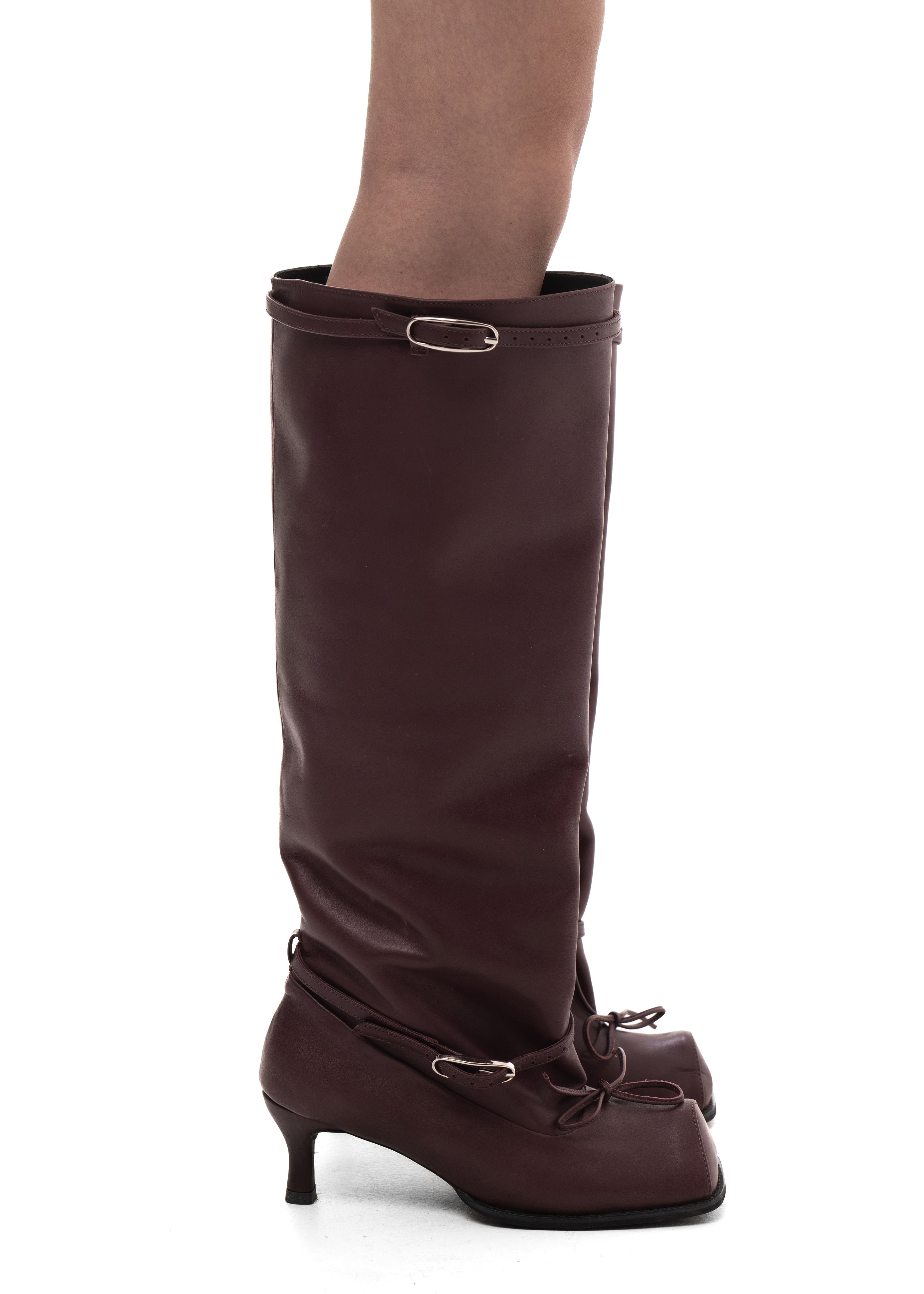 Hofa knee high buckle boots bordeaux