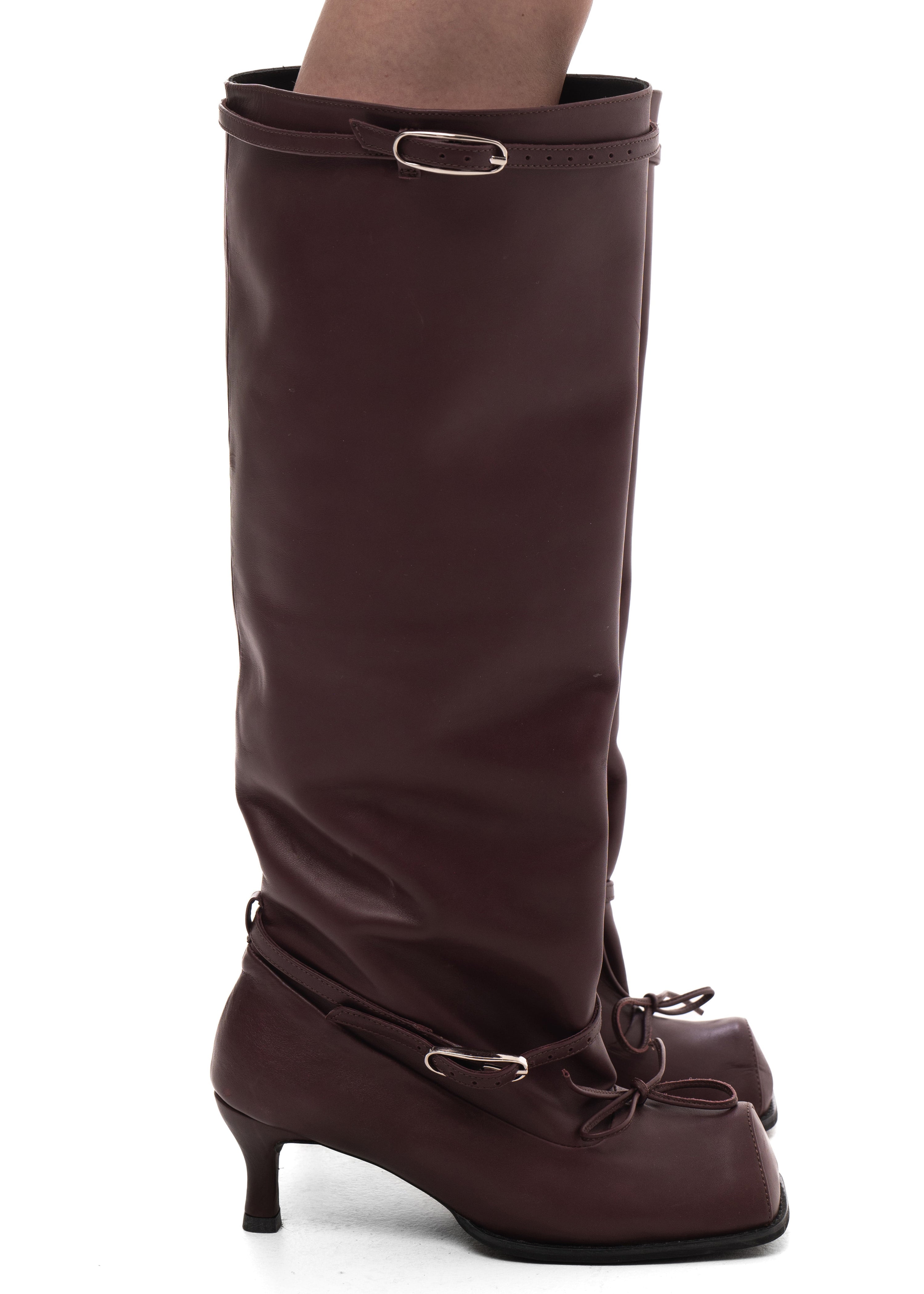 Hofa knee high buckle boots bordeaux