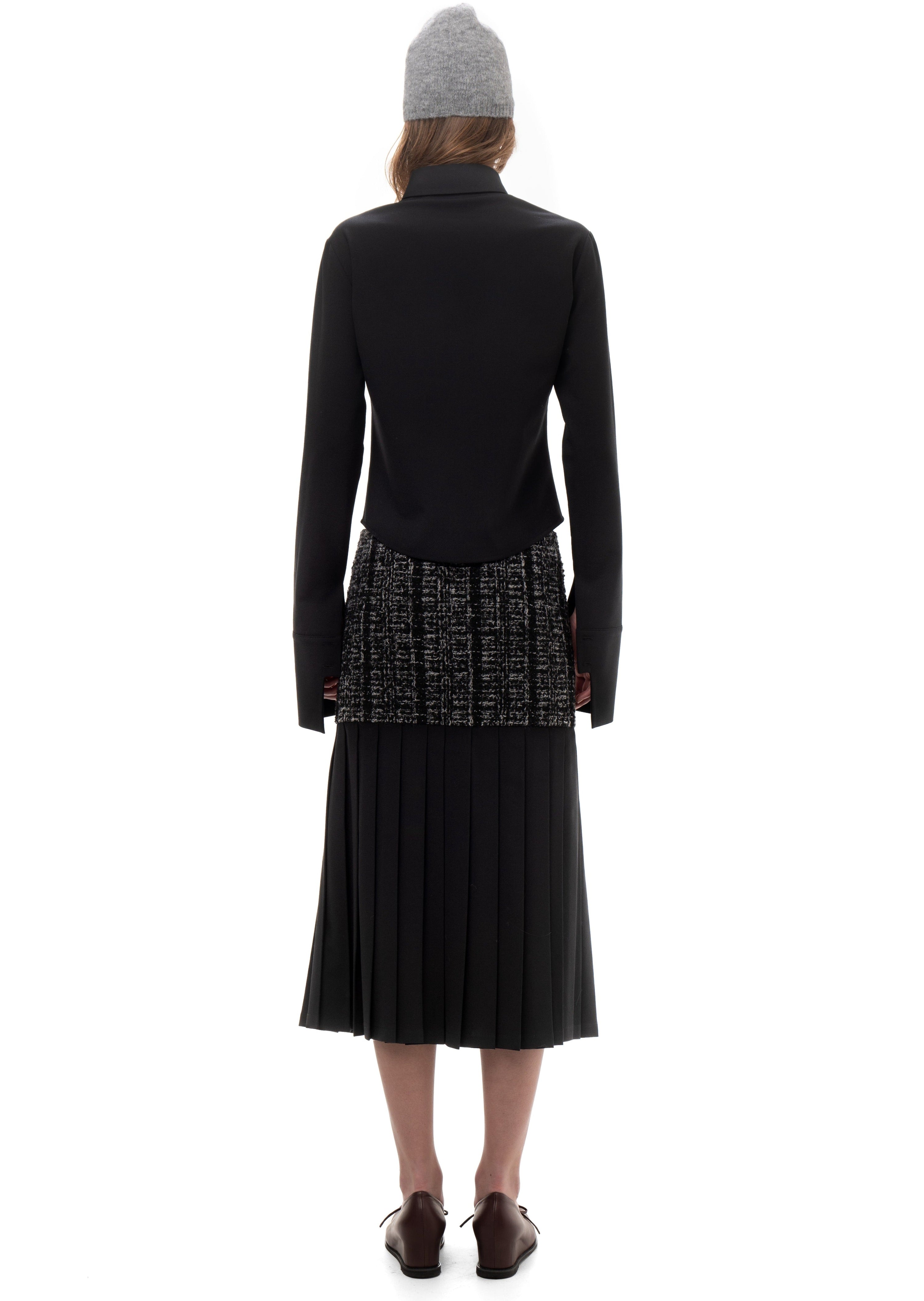 Wool shirt in black