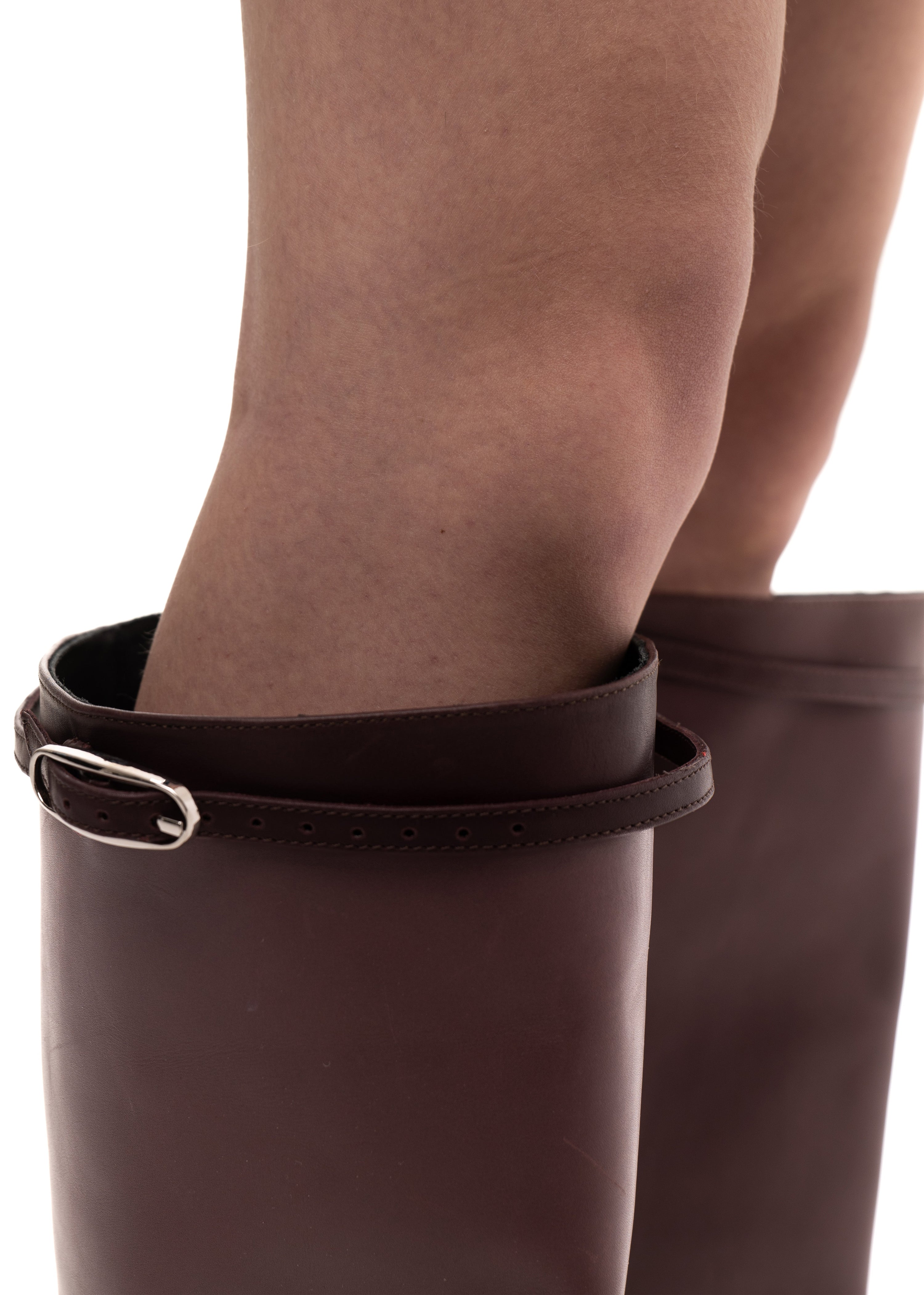 Hofa knee high buckle boots bordeaux