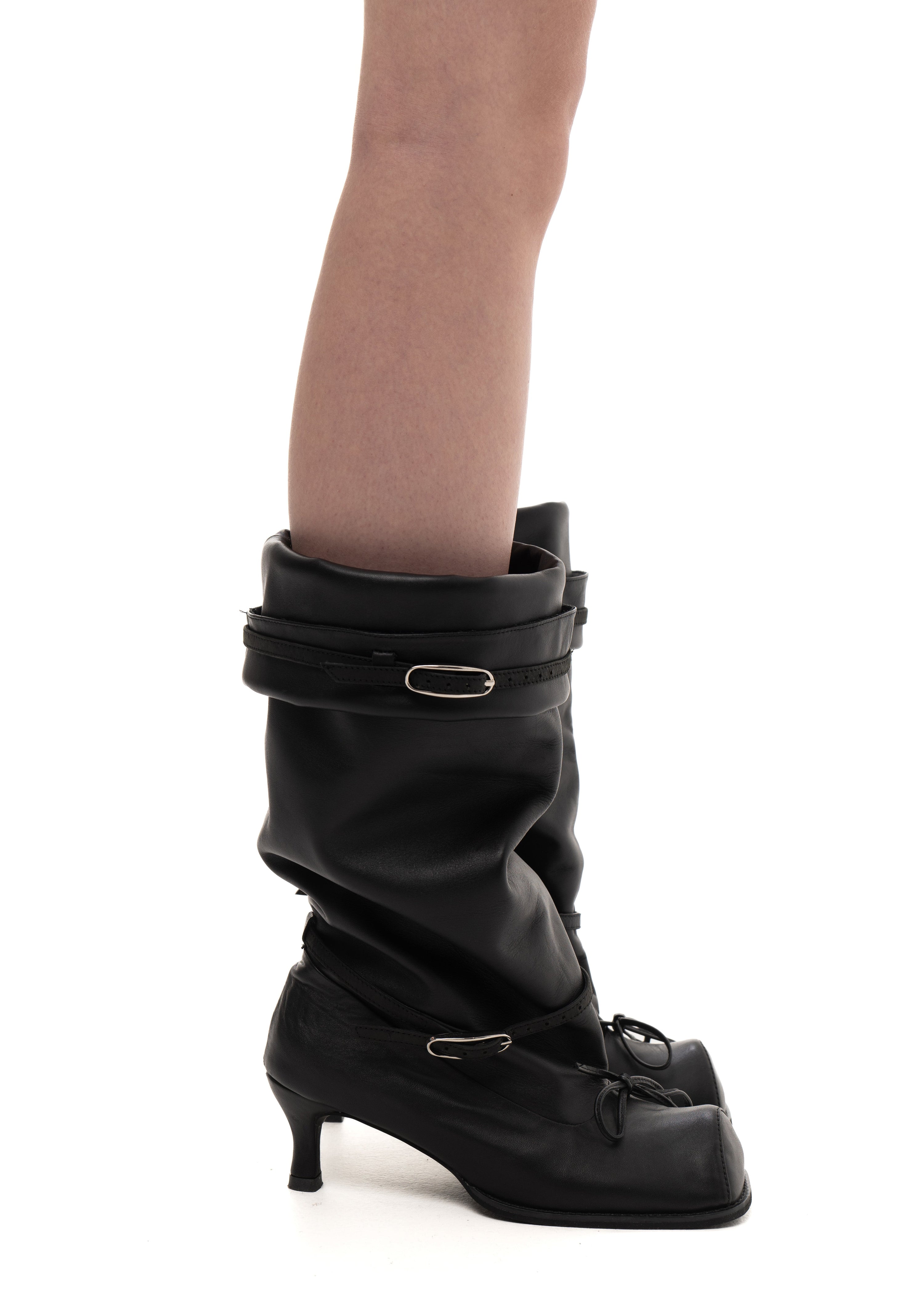 Hofa knee high buckle boots black