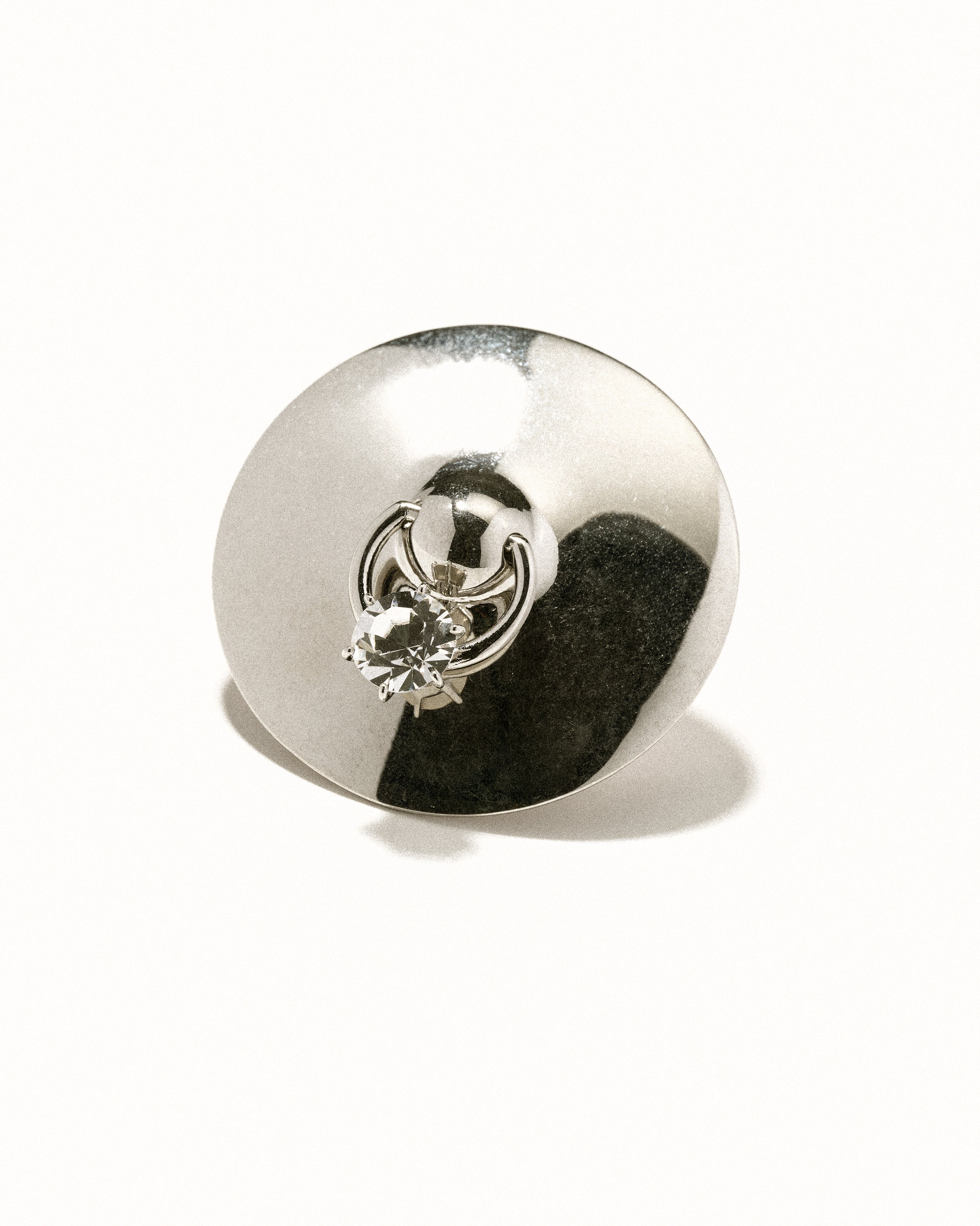 Lamina diamanti brooch