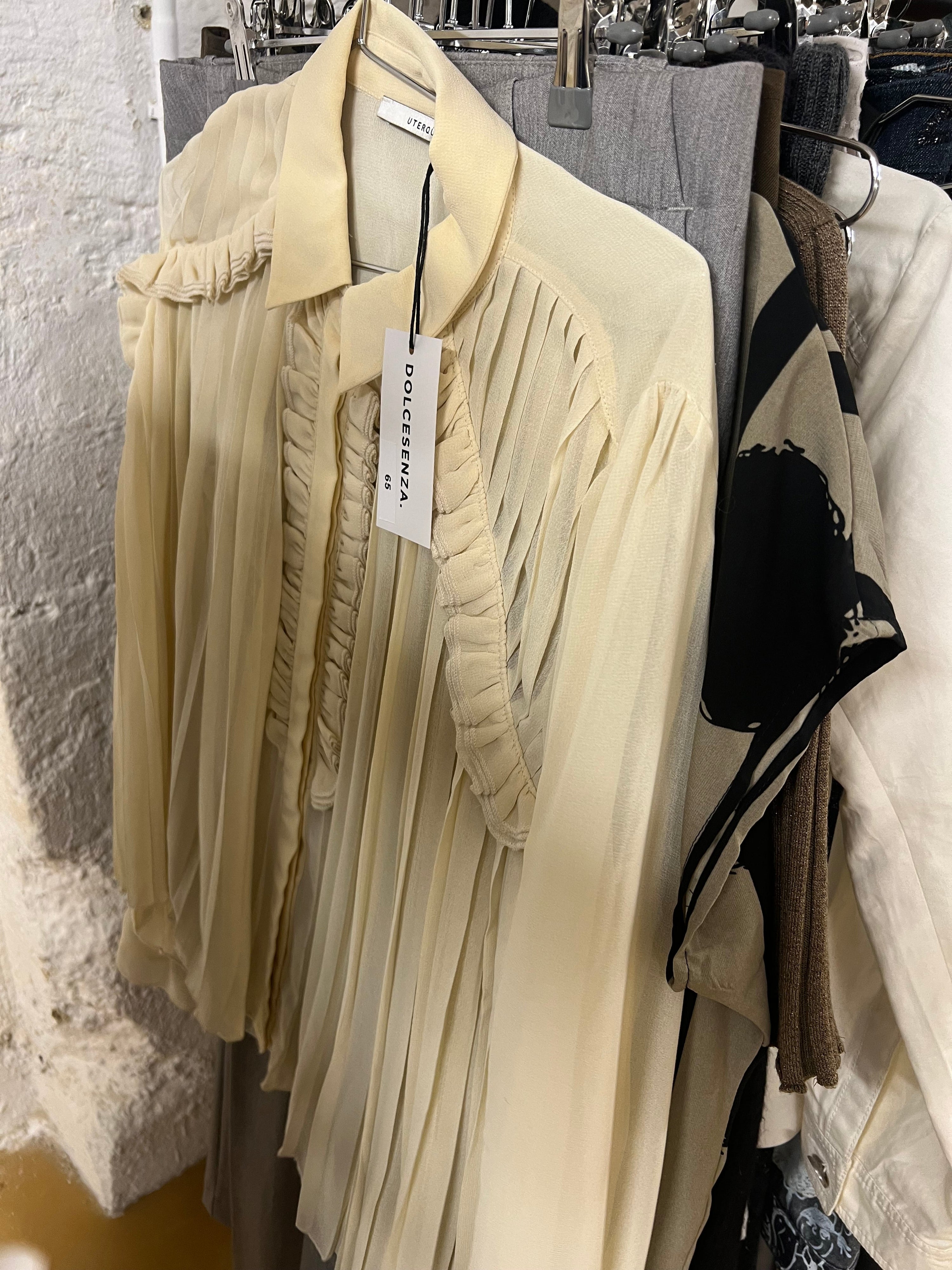 Ruches cream shirt