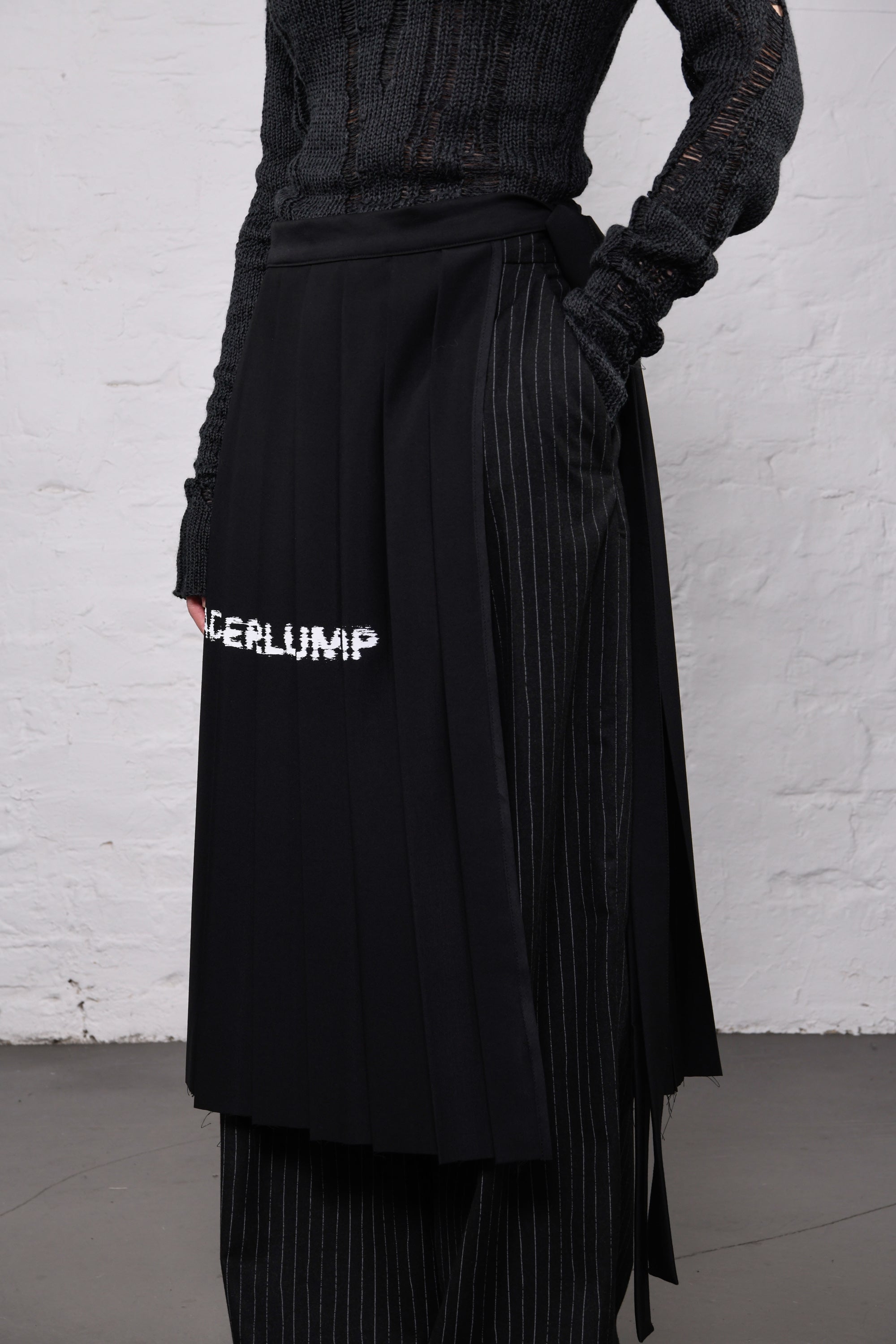 Pleated skirt