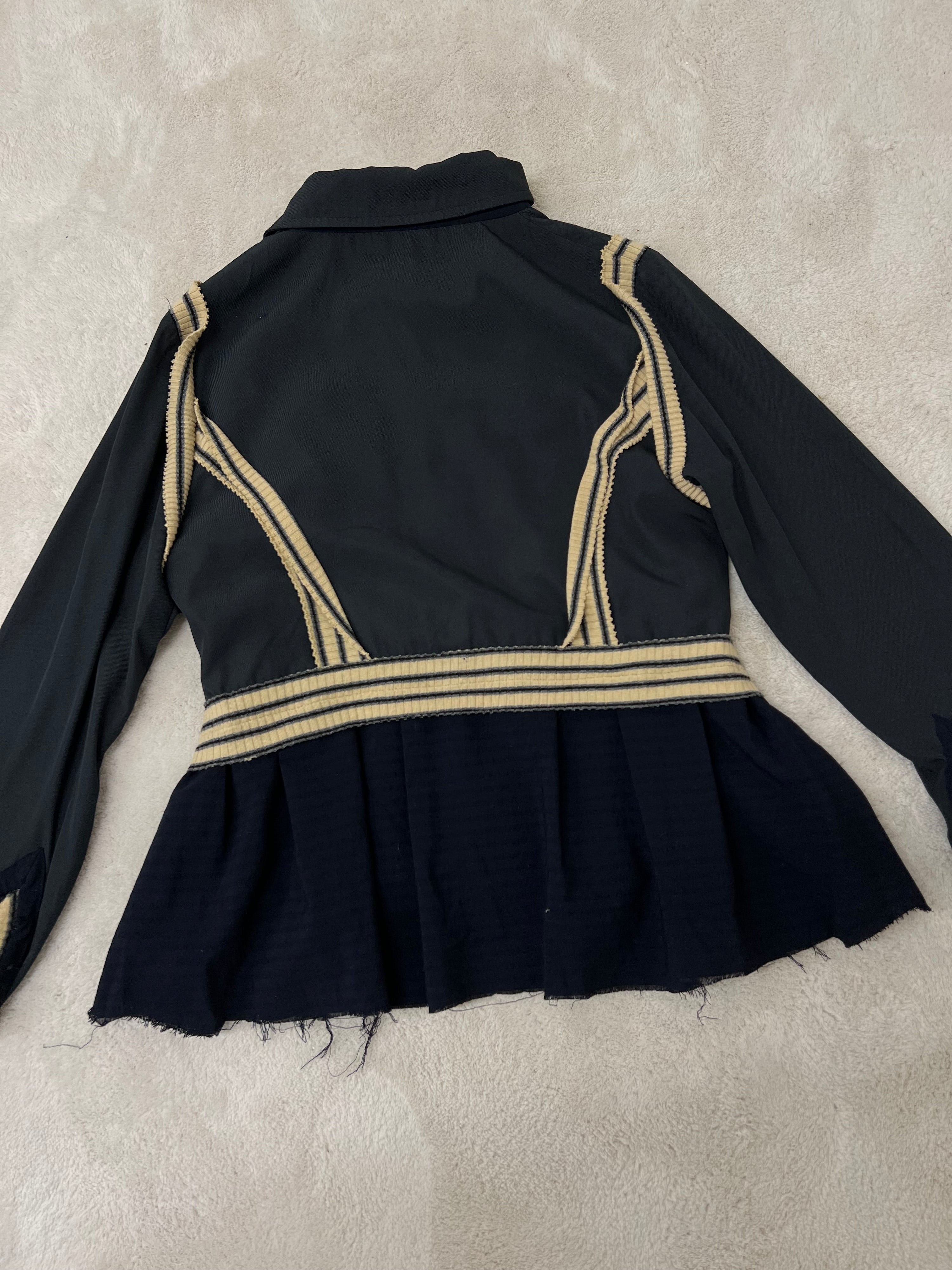 Asymmetric jacket