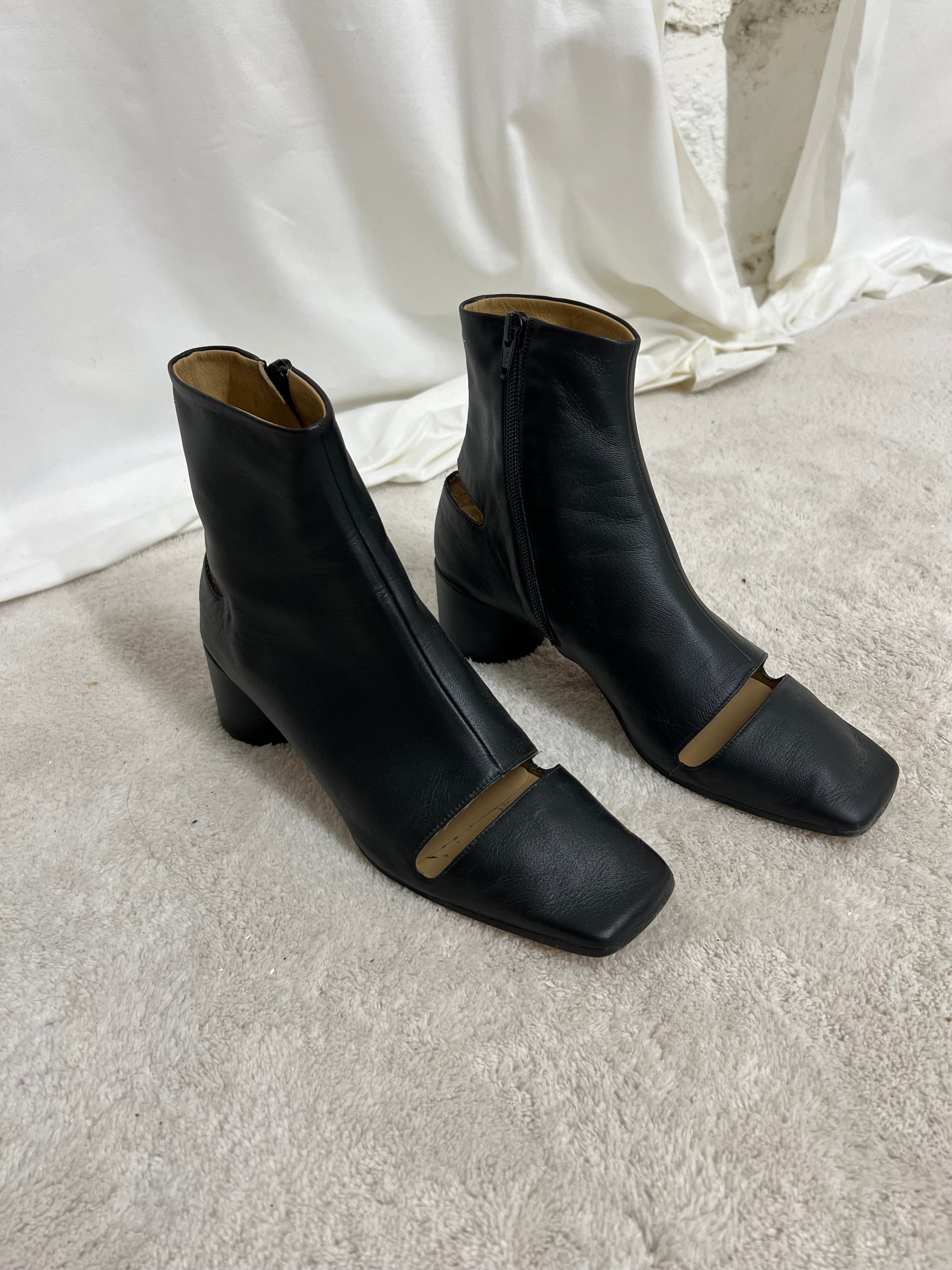 Mm6 boots