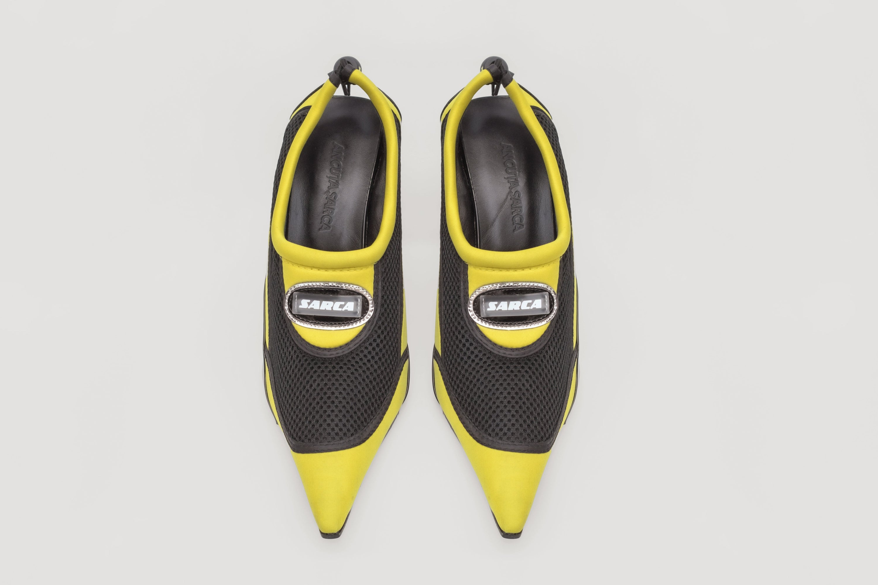 Ss23 aqua heel black/yellow
