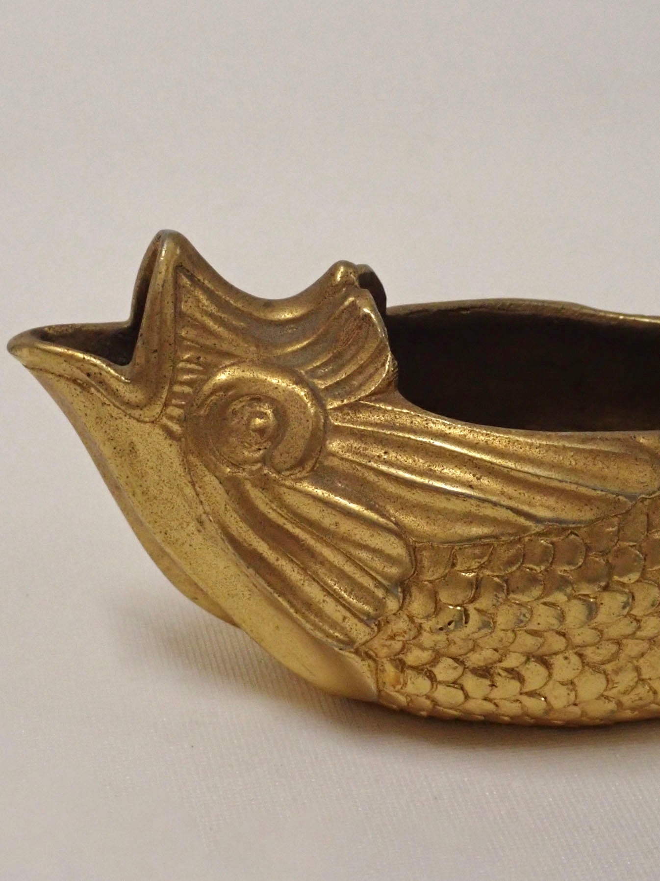 Fish ashtray