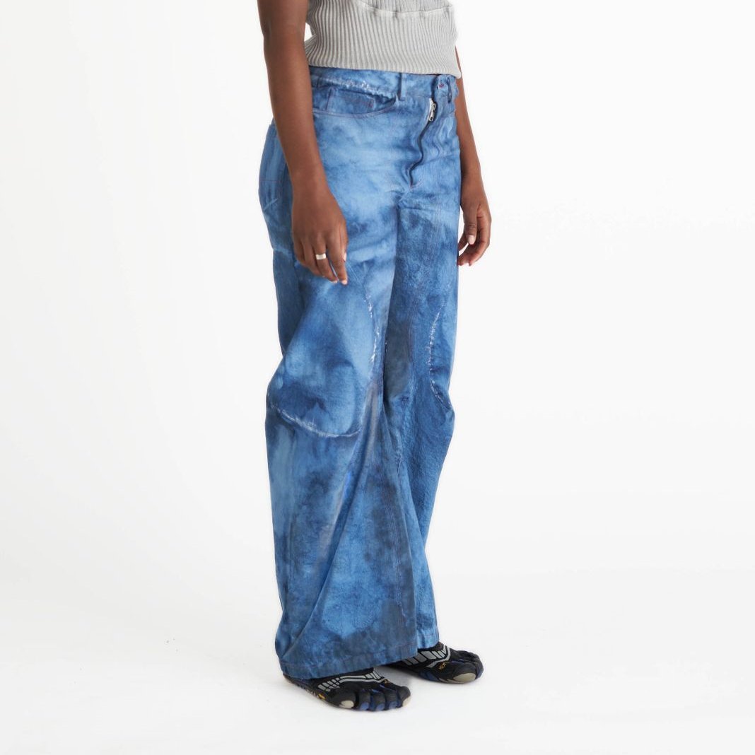 Engineered flare acid indigo