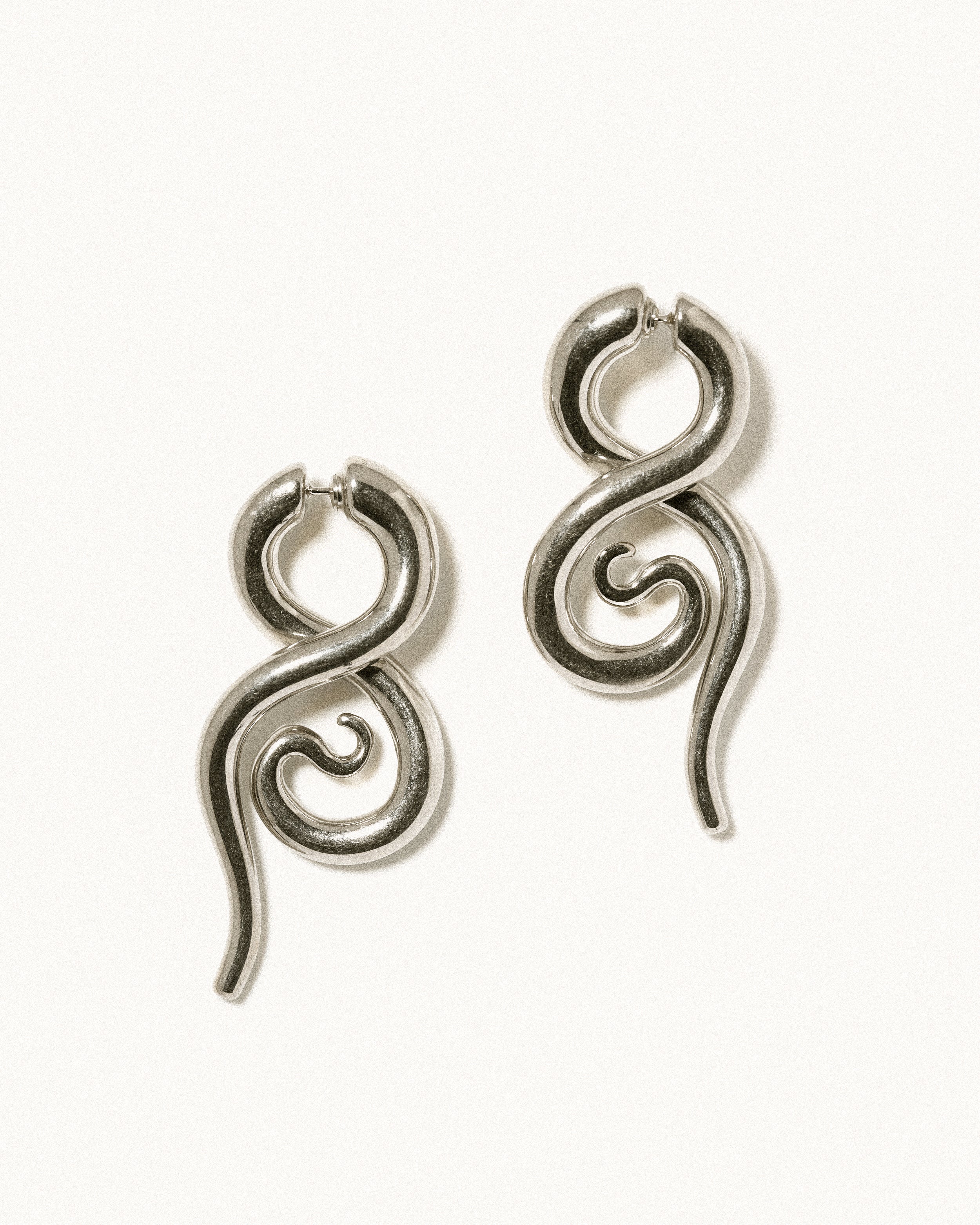Boa earrings l silver