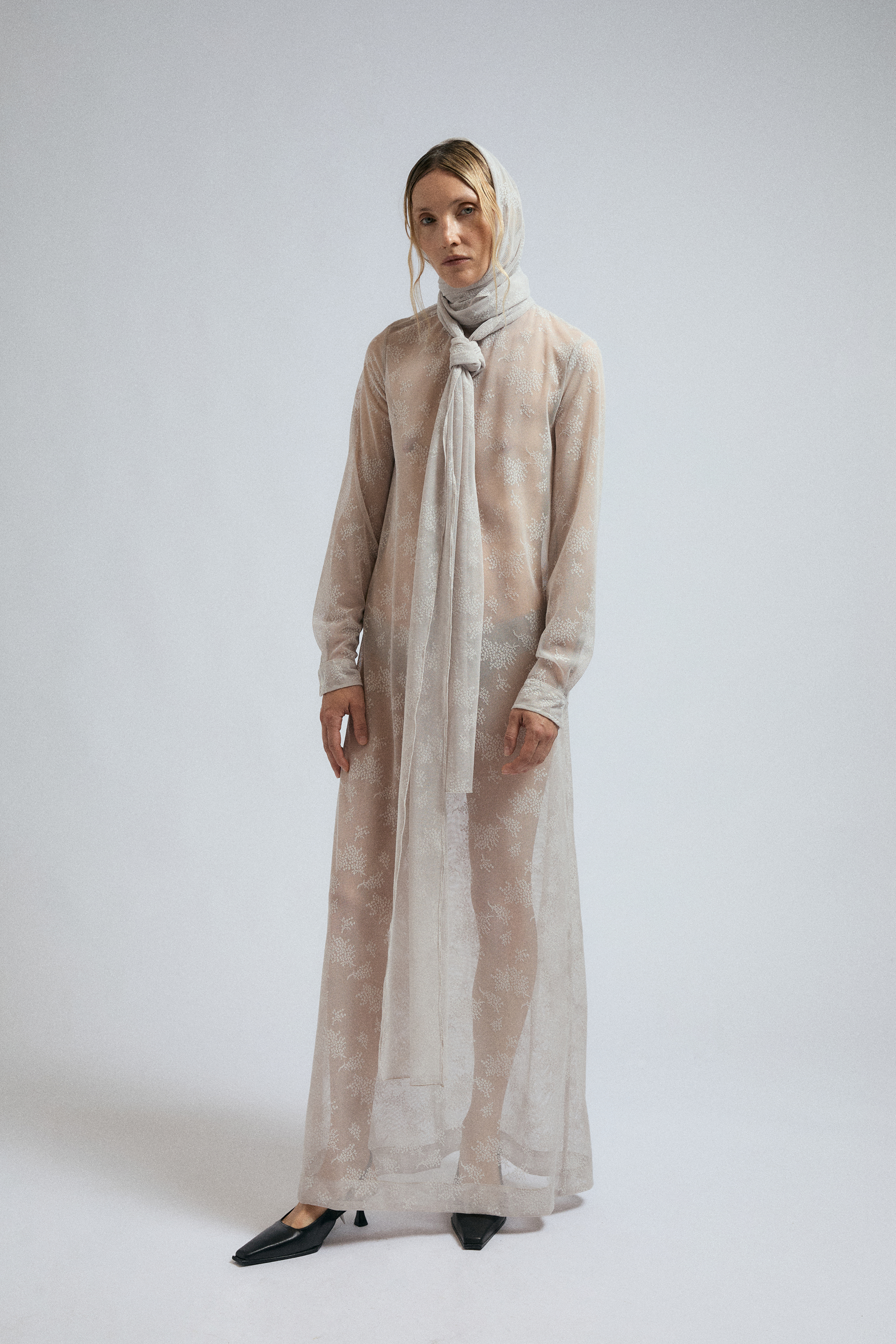 Bow dress stone lace