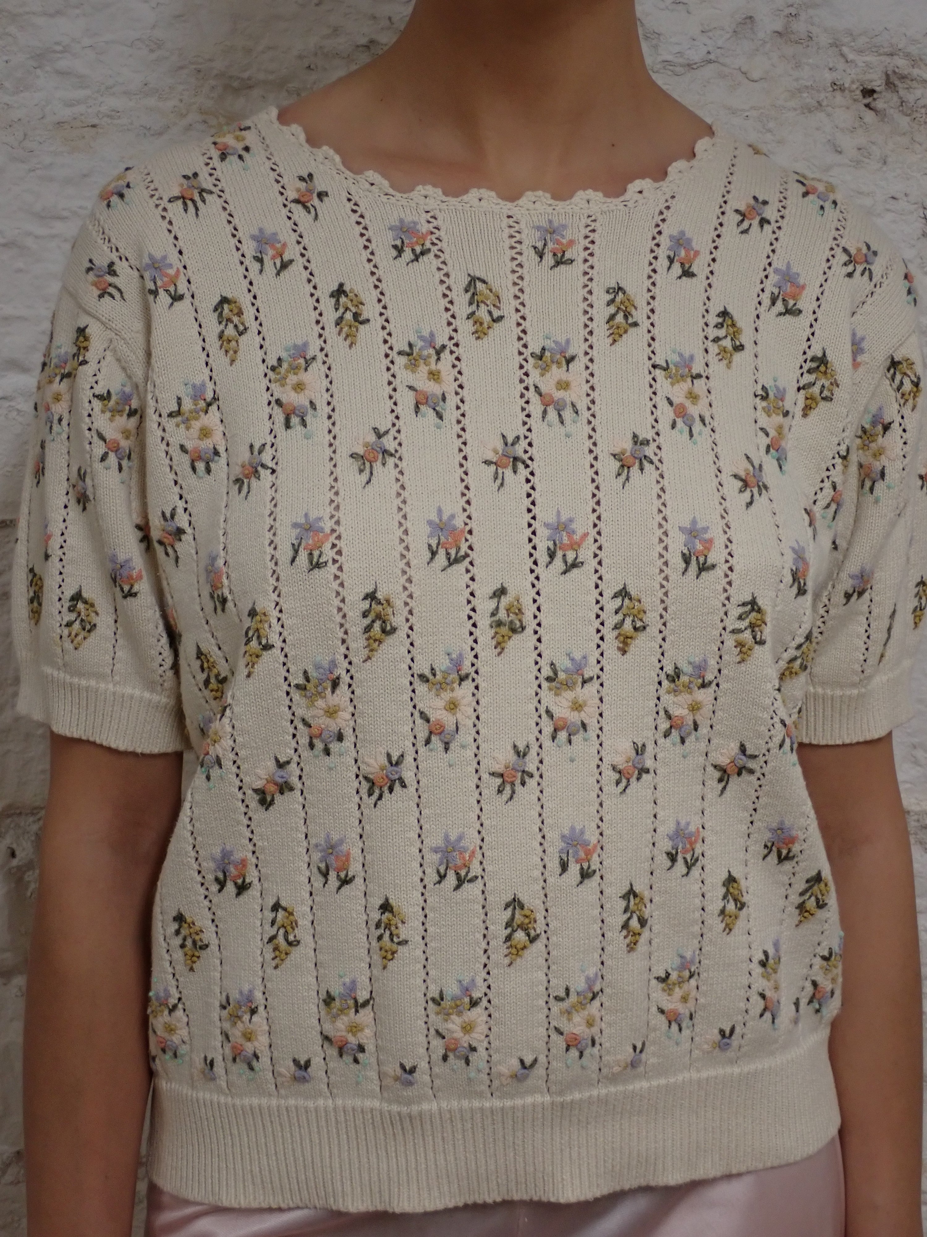 Flower knit top
