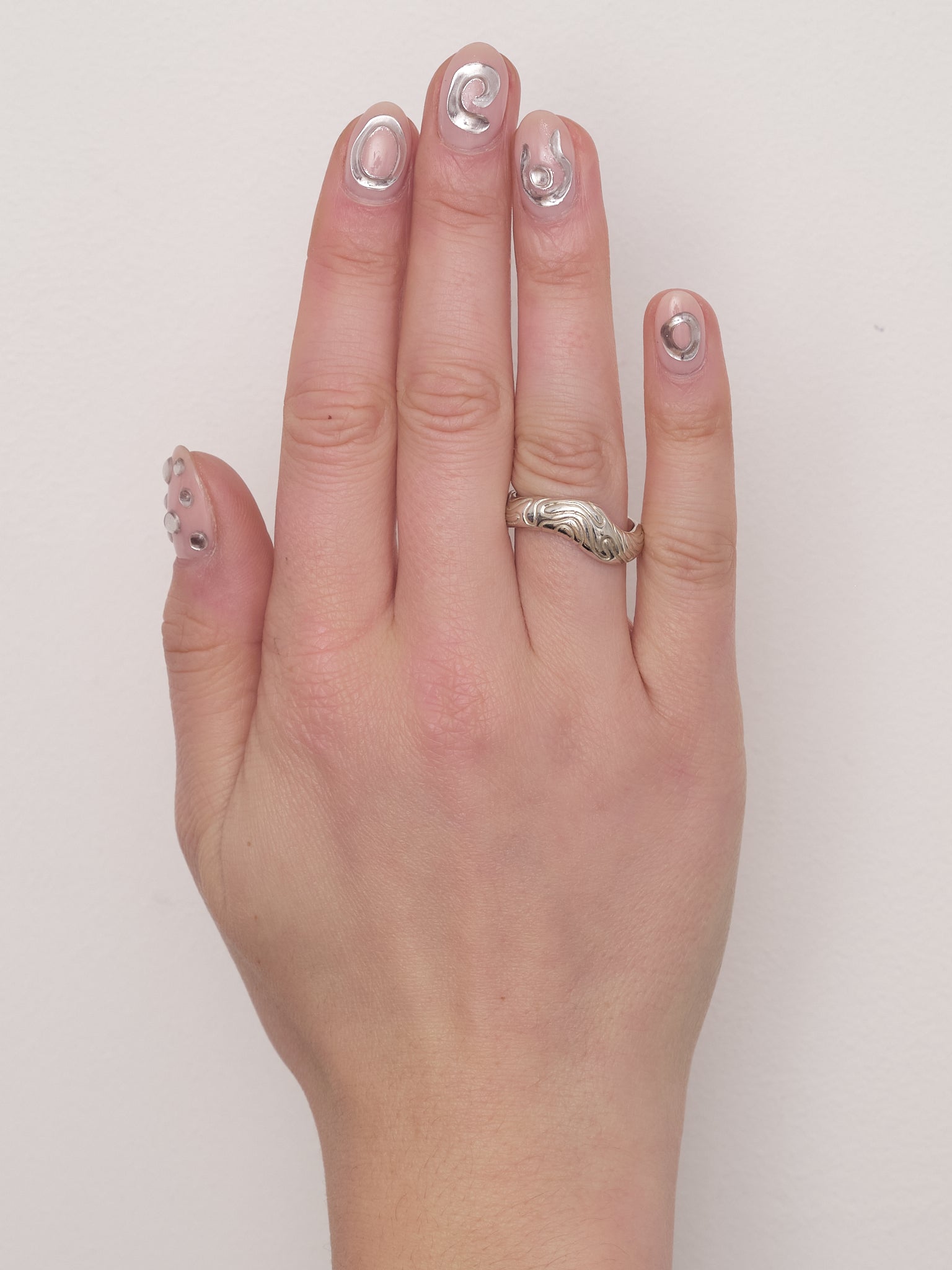 Globe stacking ring