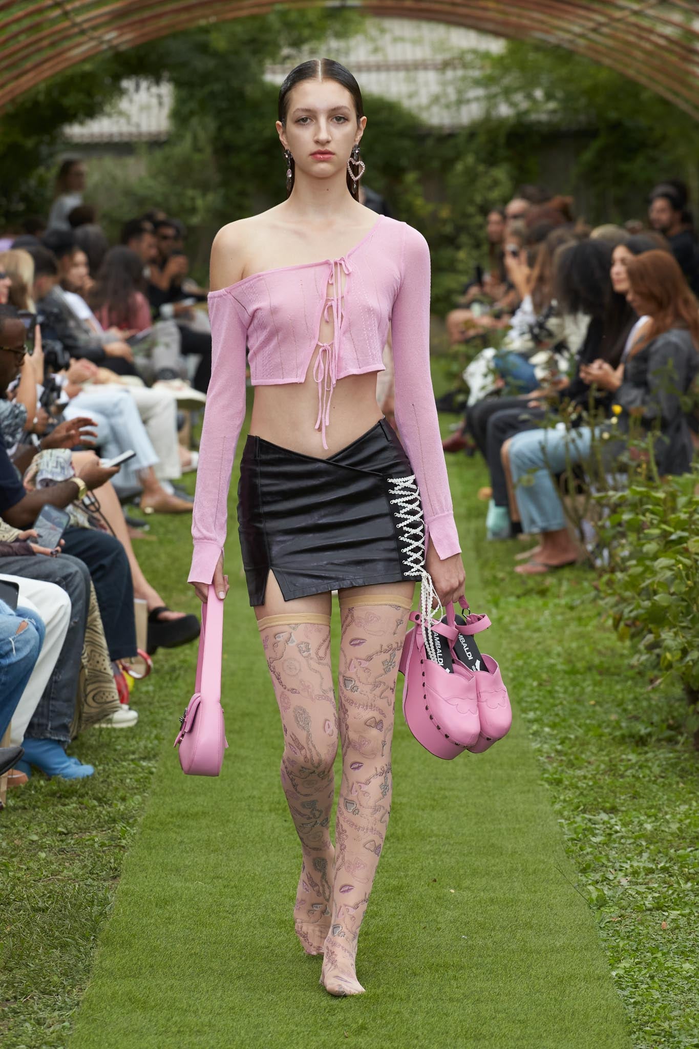 Orecchini perle rosa