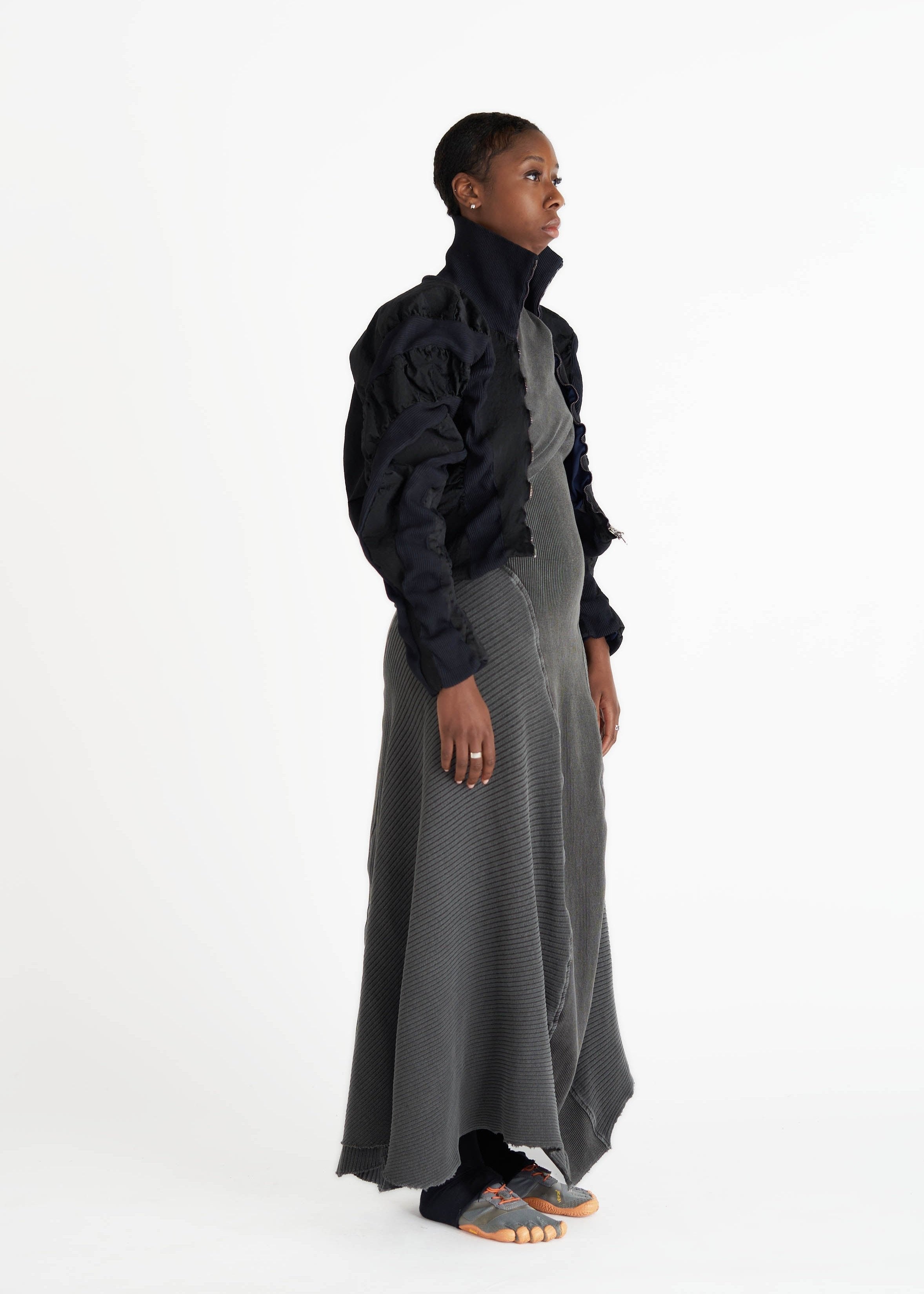 Alchemist bomber black