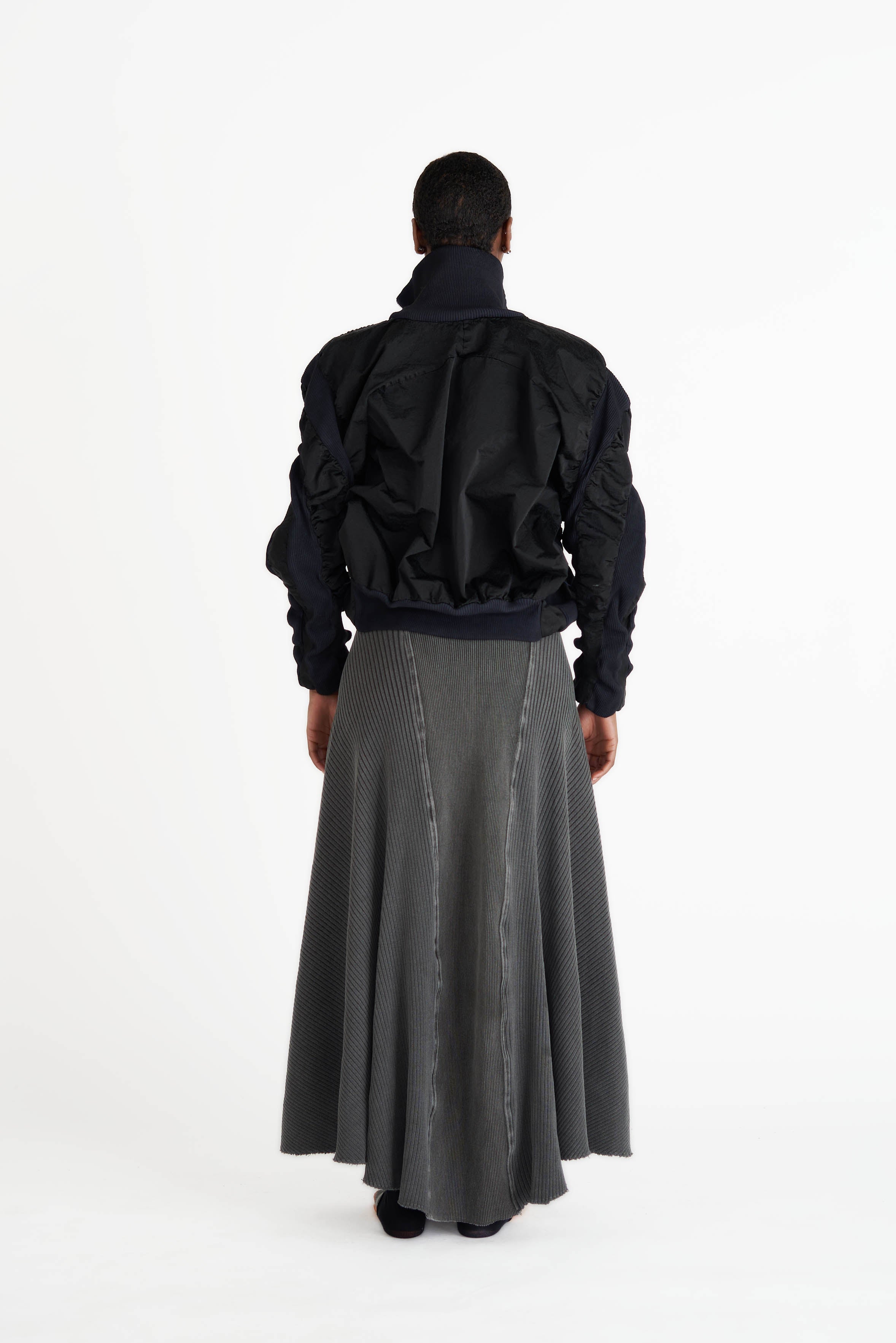 Alchemist bomber black