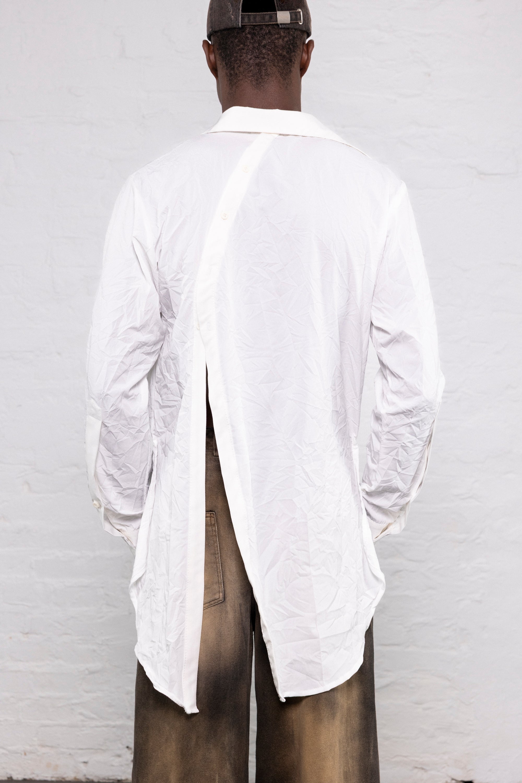 Curved white shirt