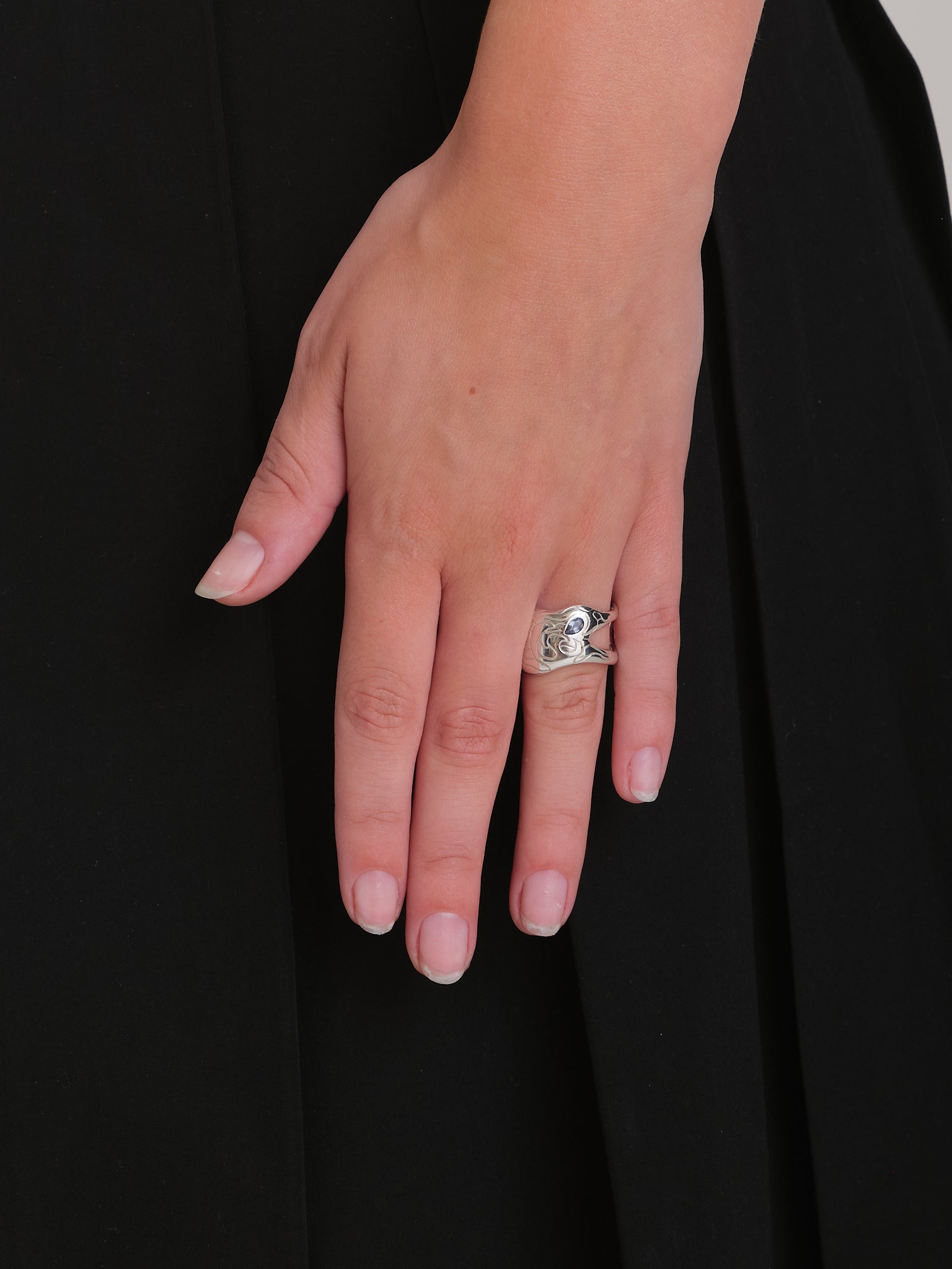 Drip tide ring