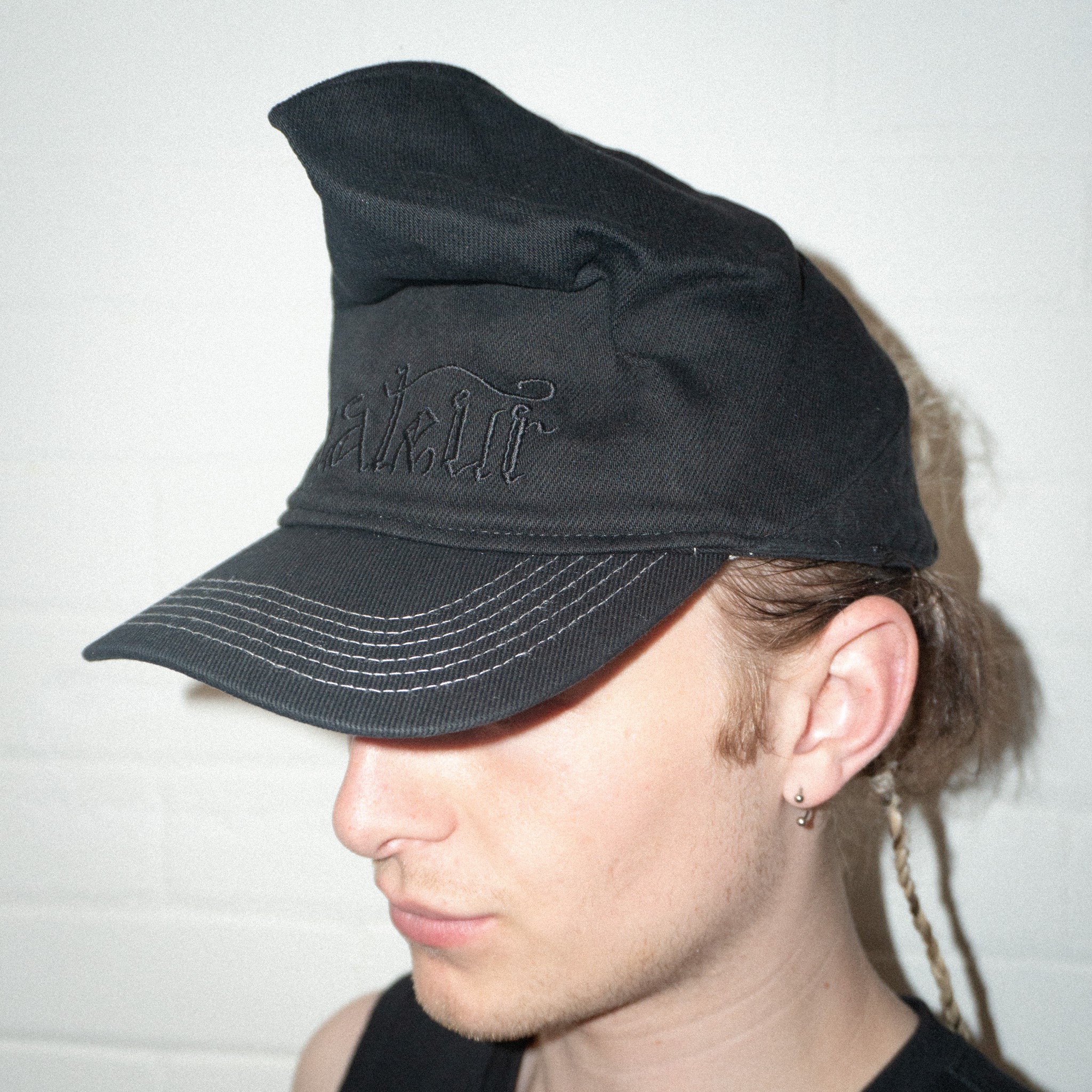 Aleks elf cap black