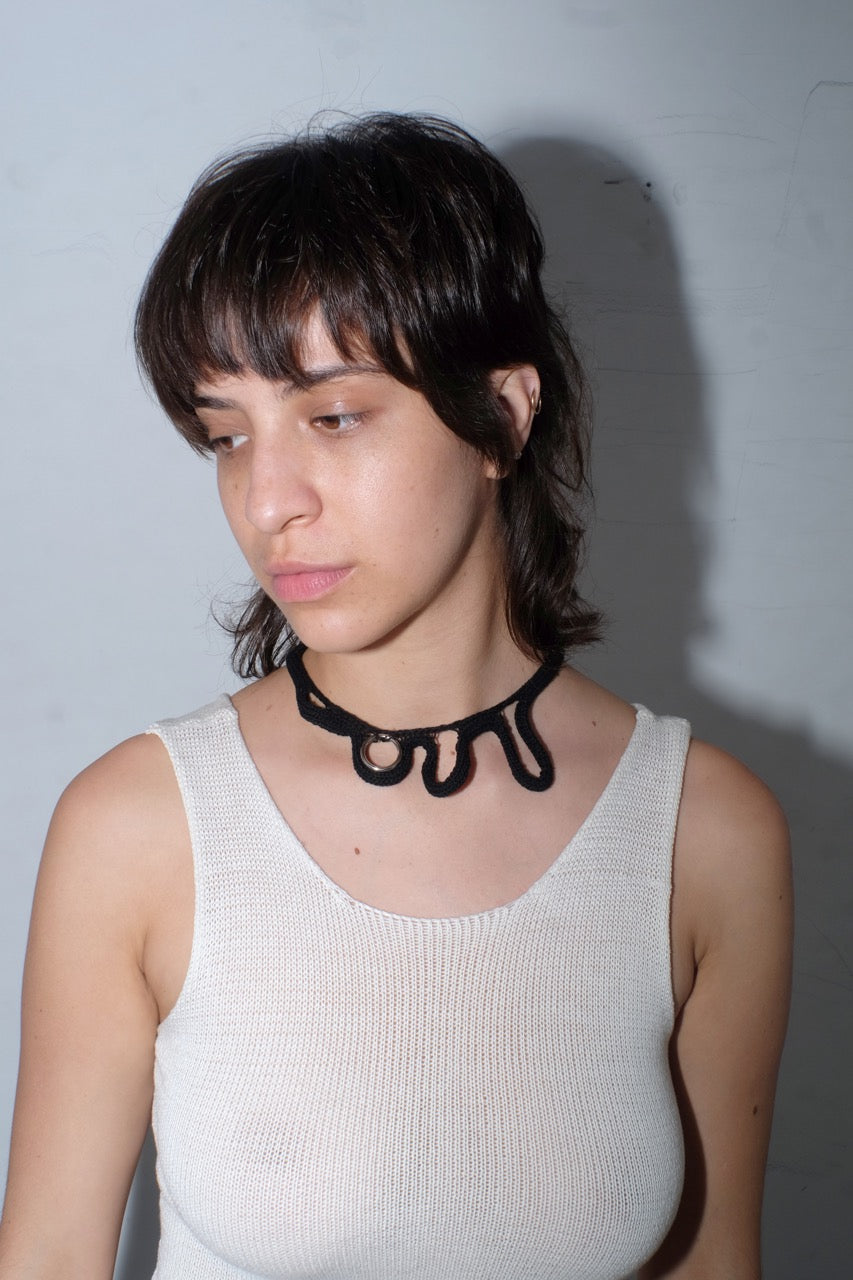 Loop necklace