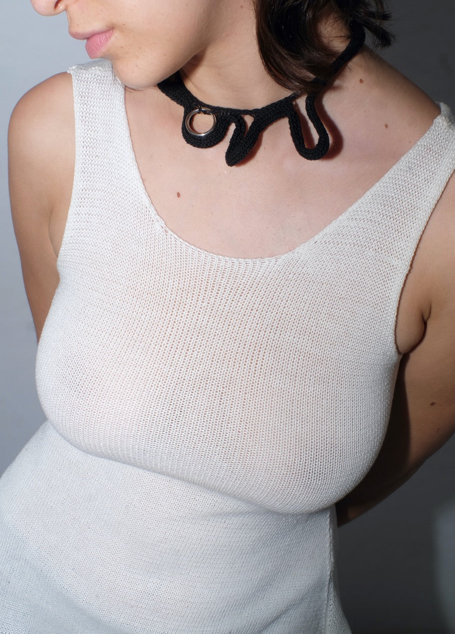 Loop necklace