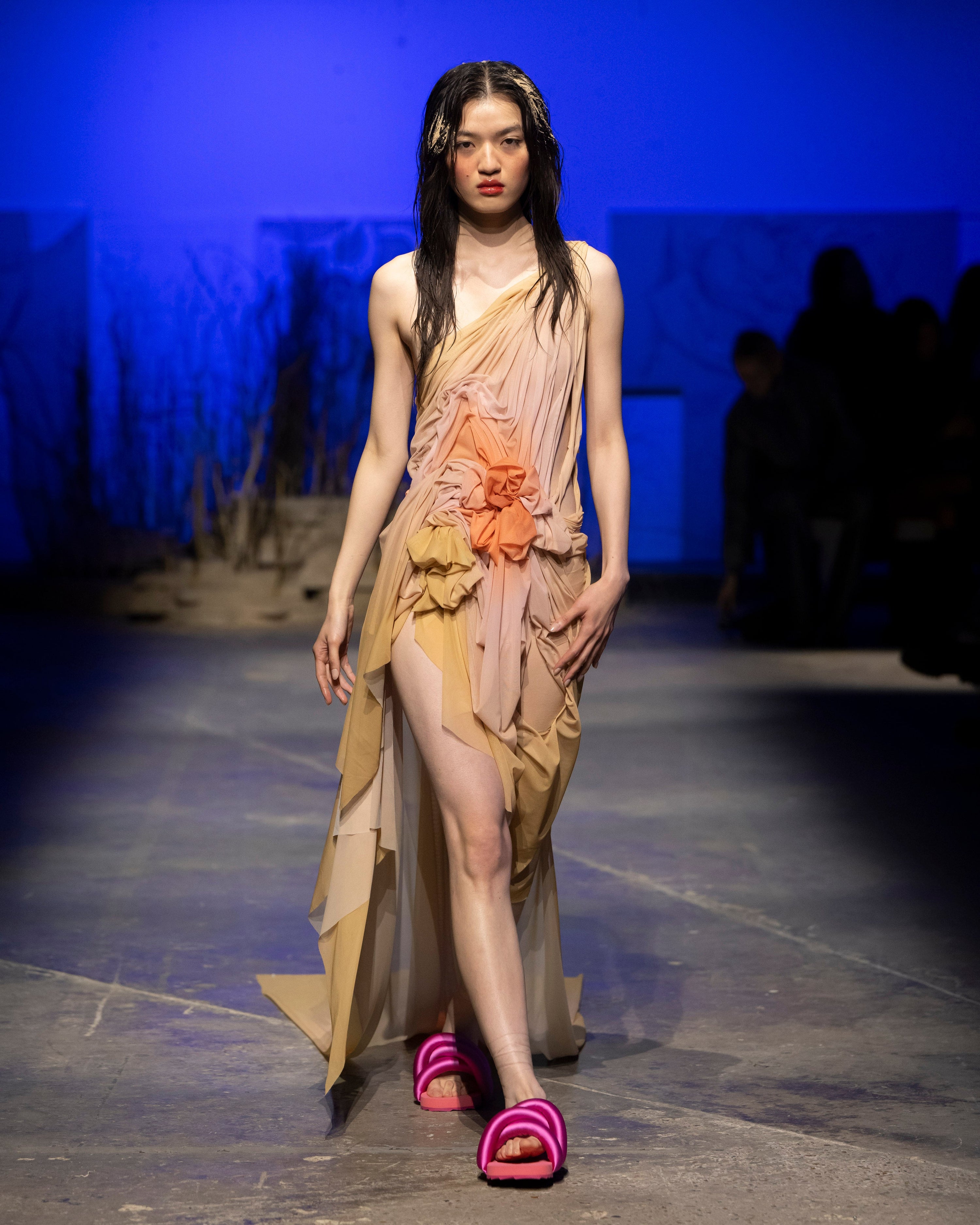Flower blossom wetlook dress
