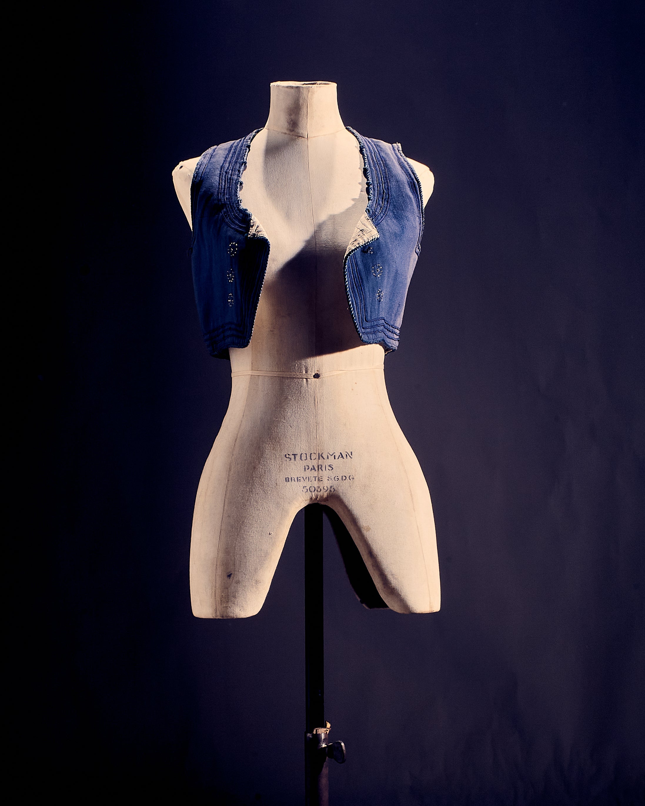 Romanian vest