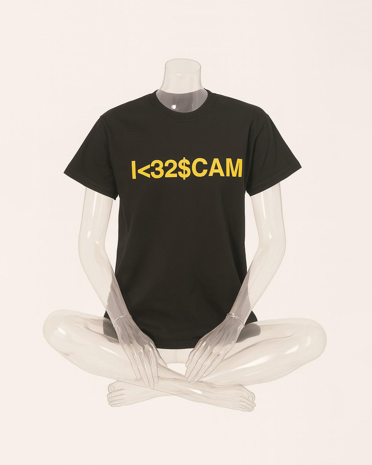 006-c-37 i<32$cam black t-shirt limited edition by monty richthofen