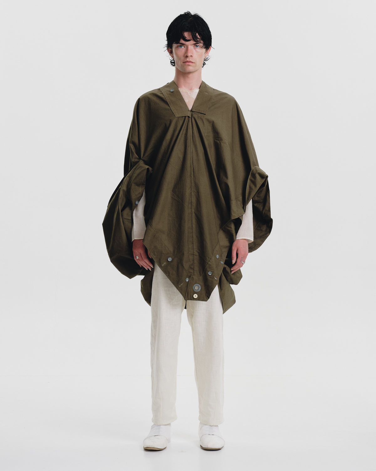 006-25 green poncho