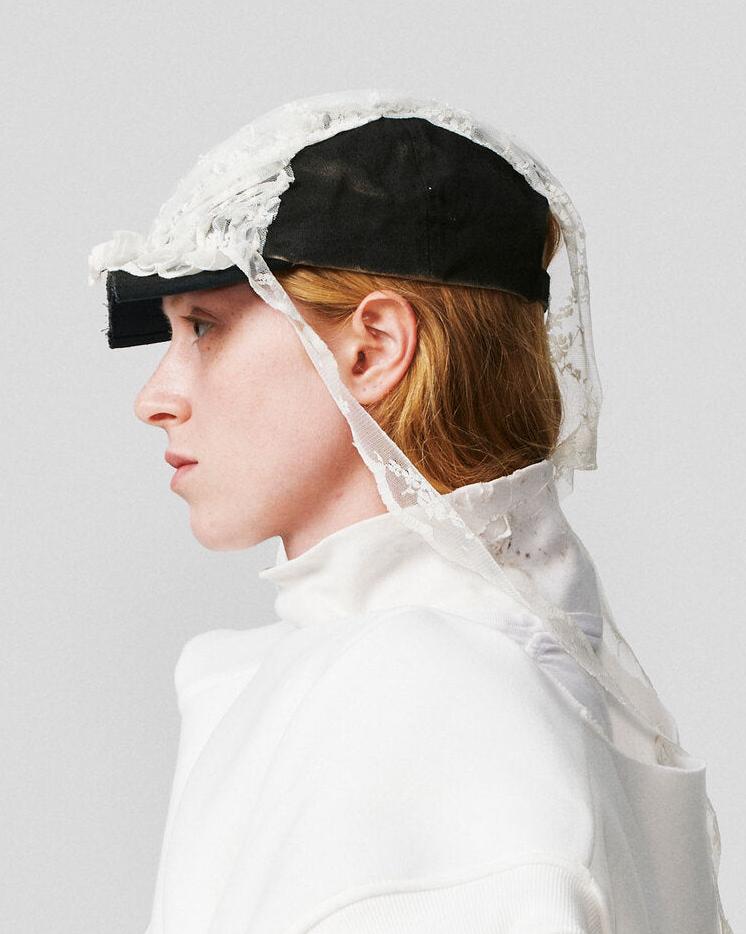 006-c-25 lacecut cap