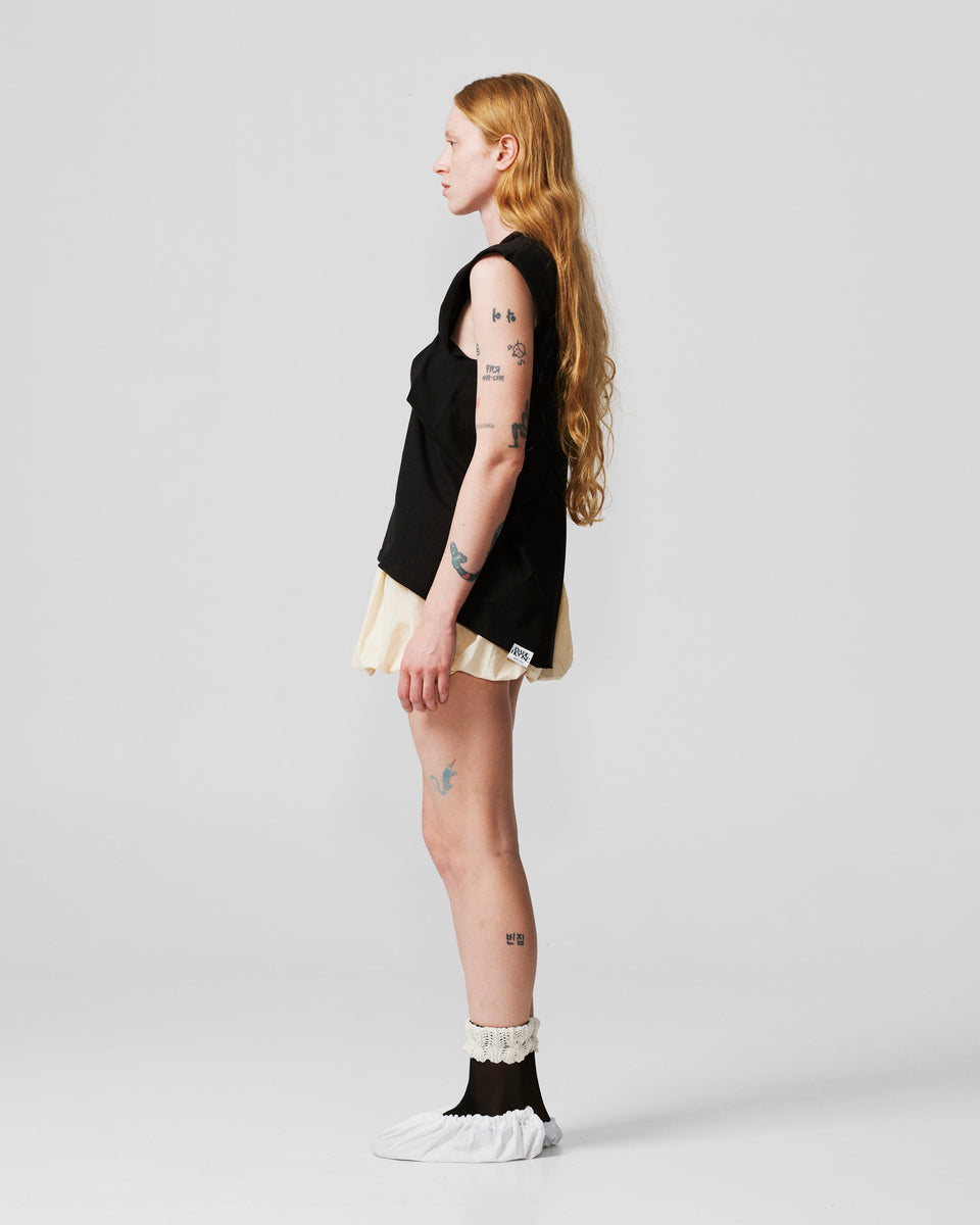 006-c-12 fluffy skirt