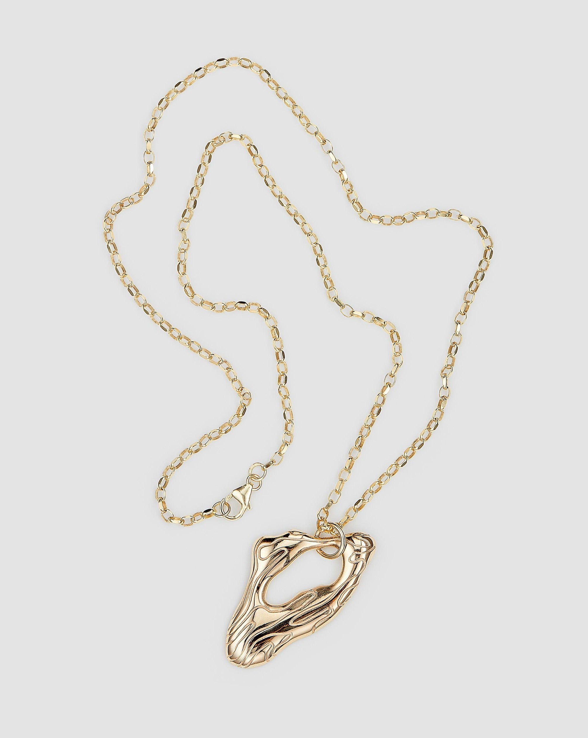 Island pendant necklace