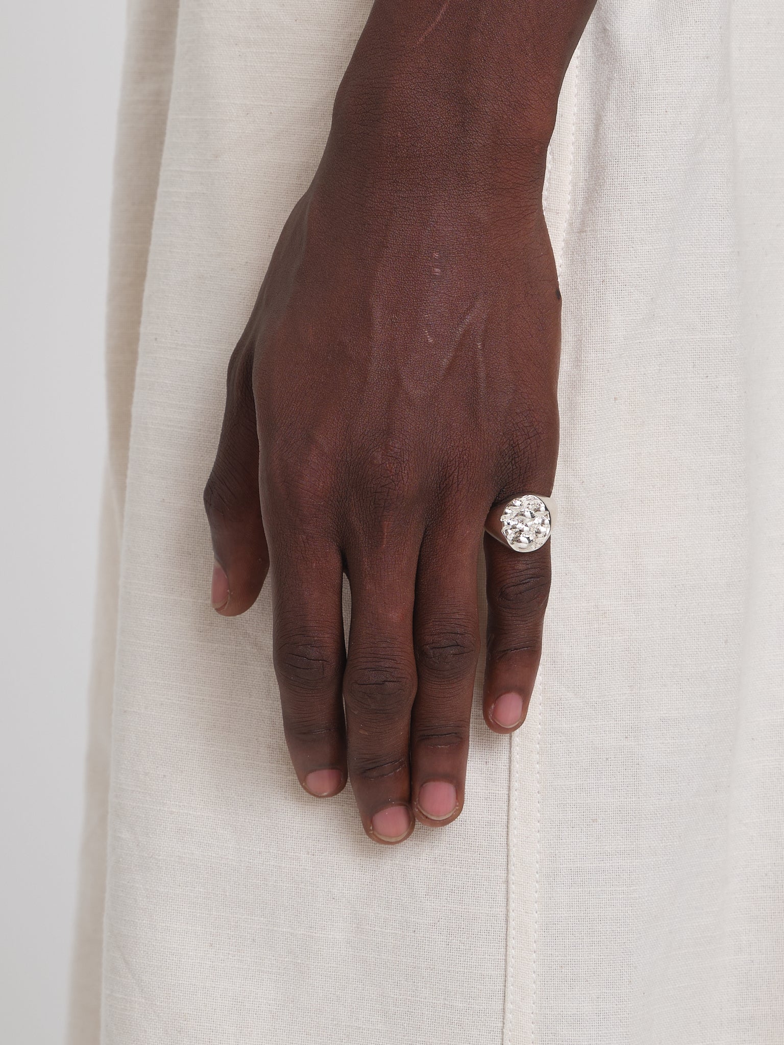 Moon signet