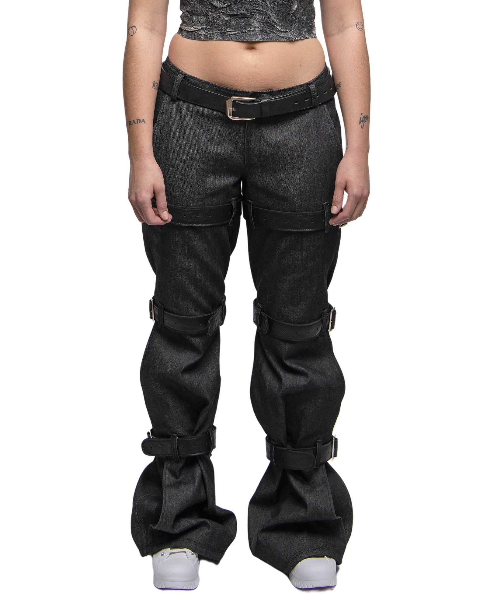 Denim belt trousers