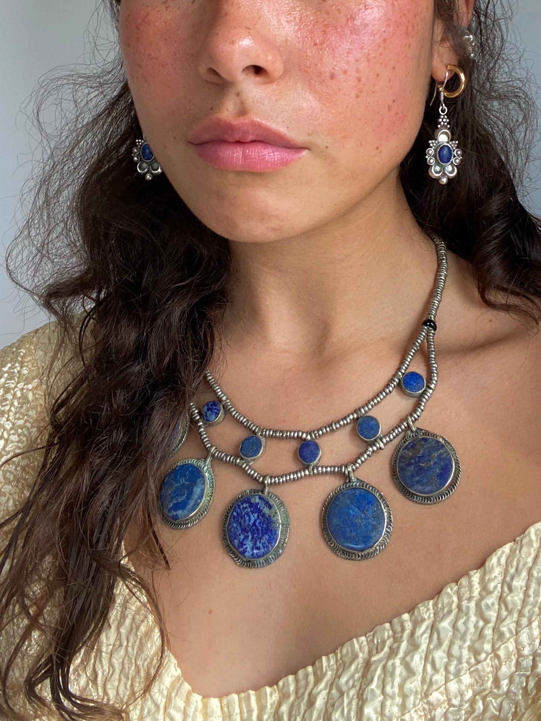 The aziza necklace