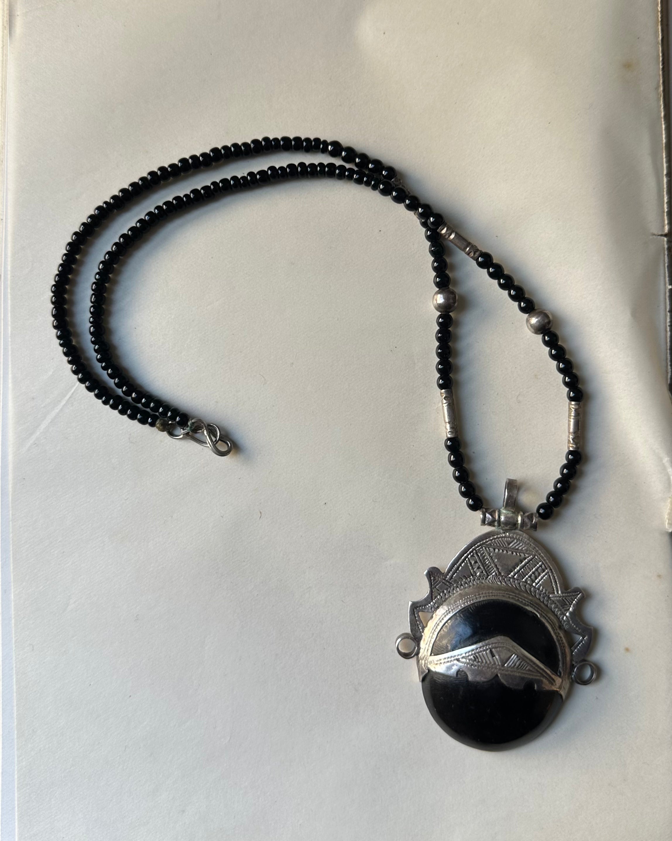The leisha necklace