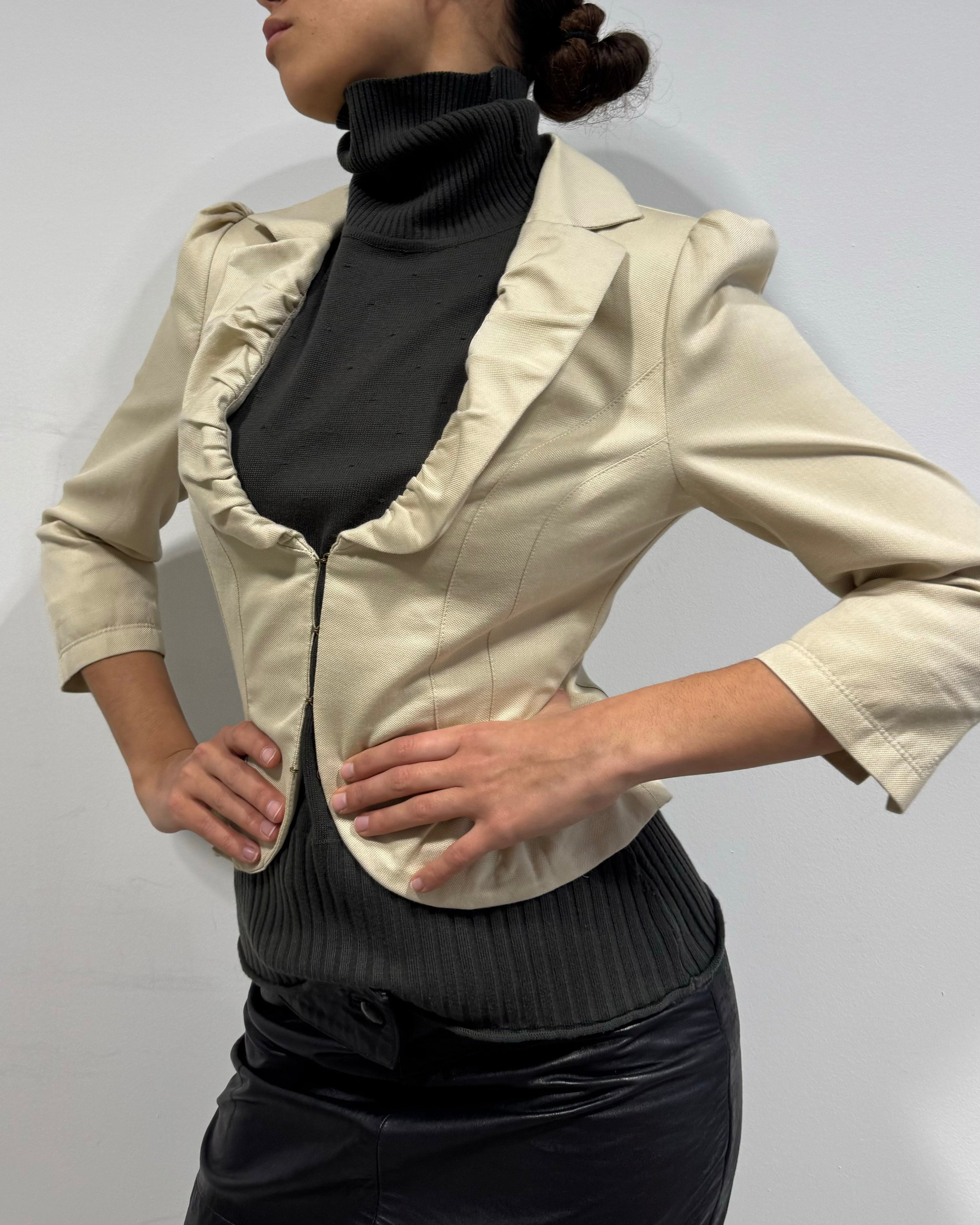 The mai blazer
