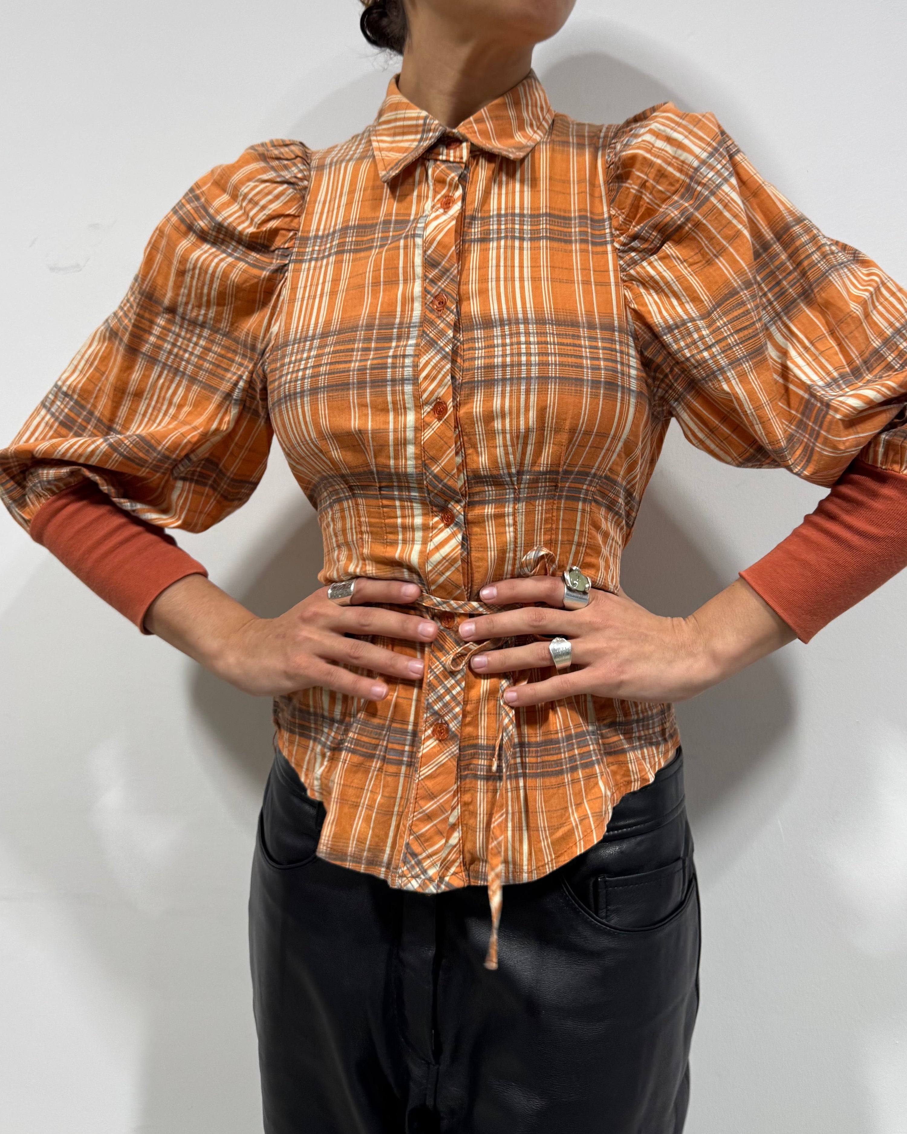 The dilara top