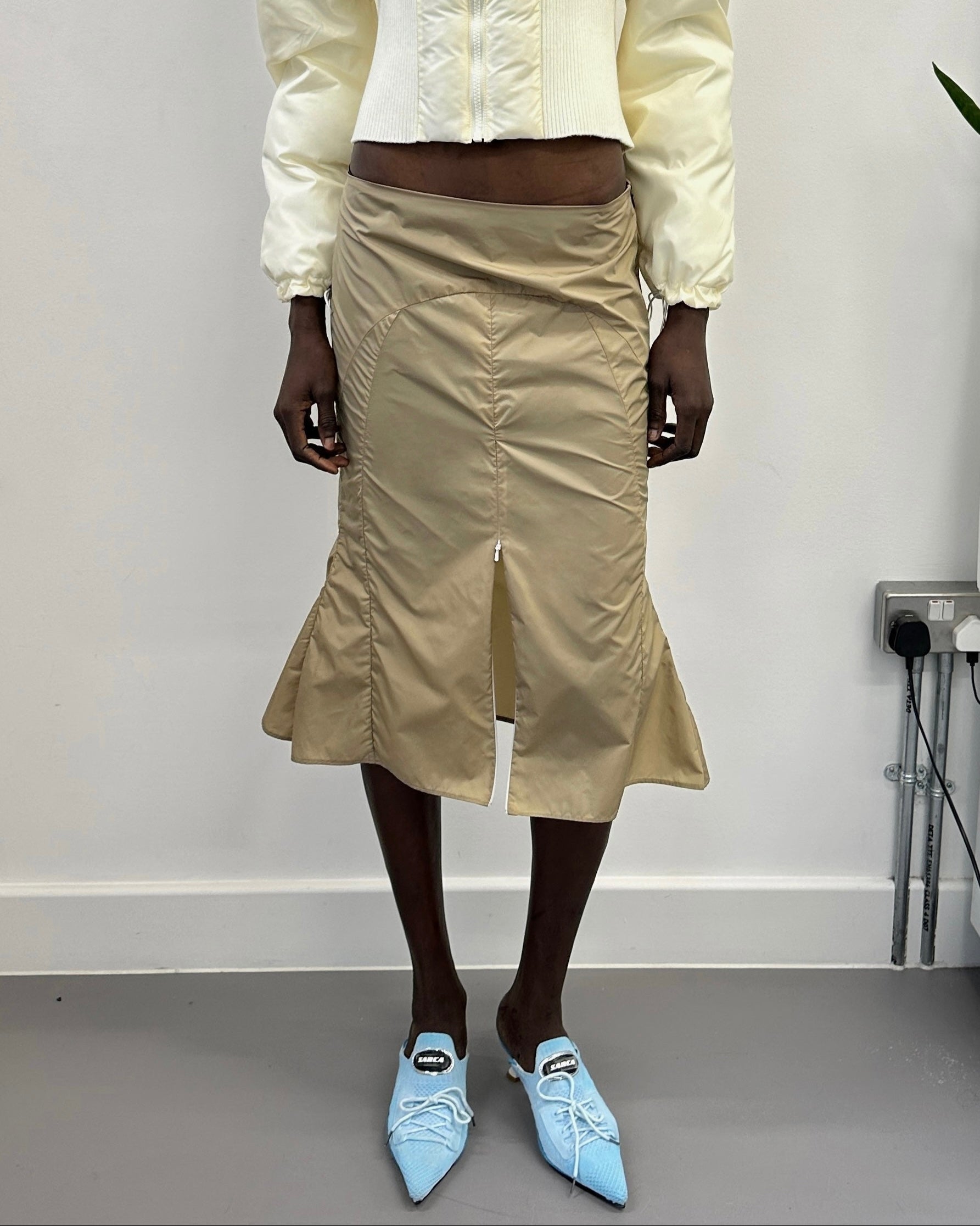 Nylon skirt