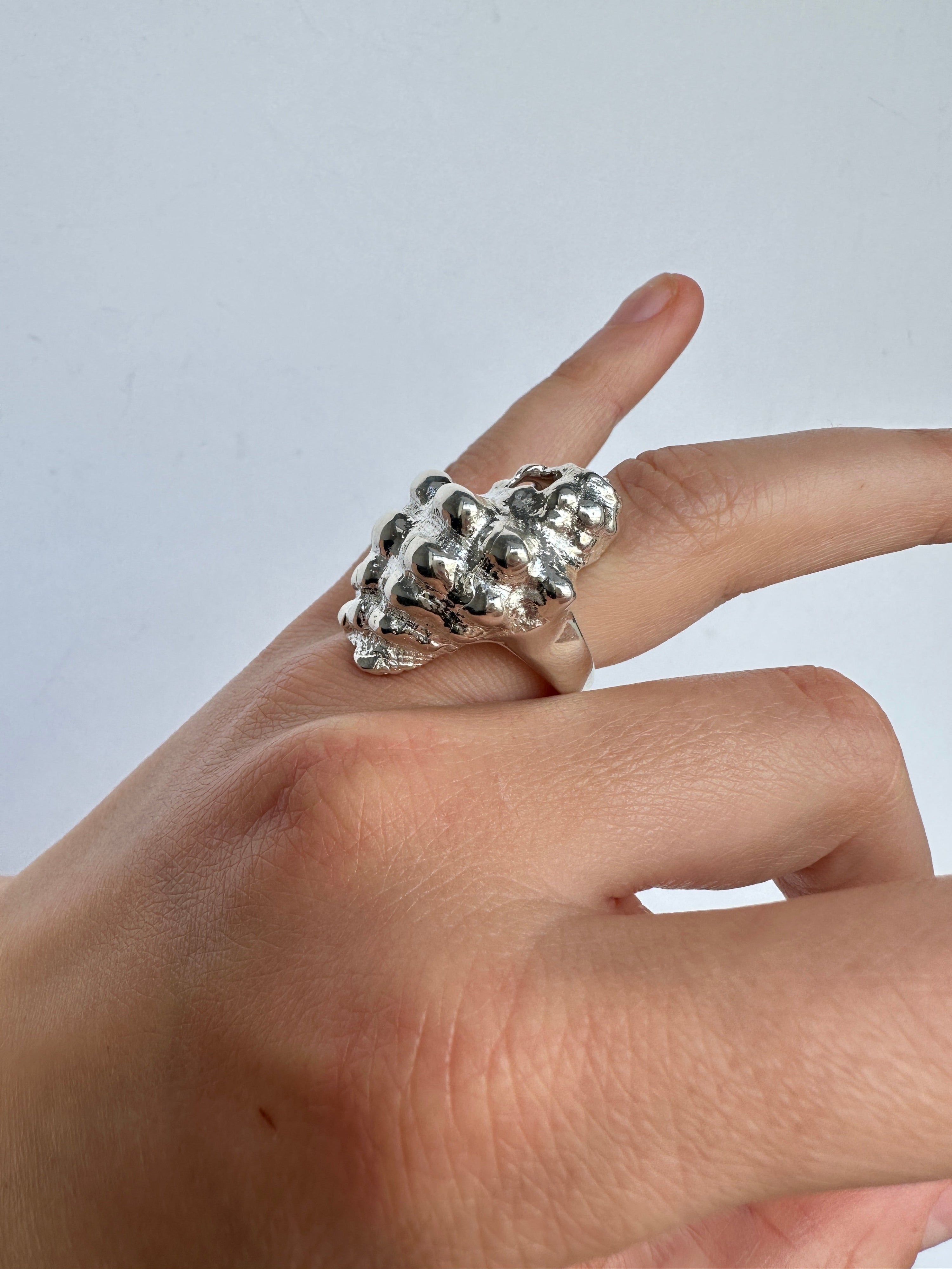 Charlie constantinou x octi big shell ring
