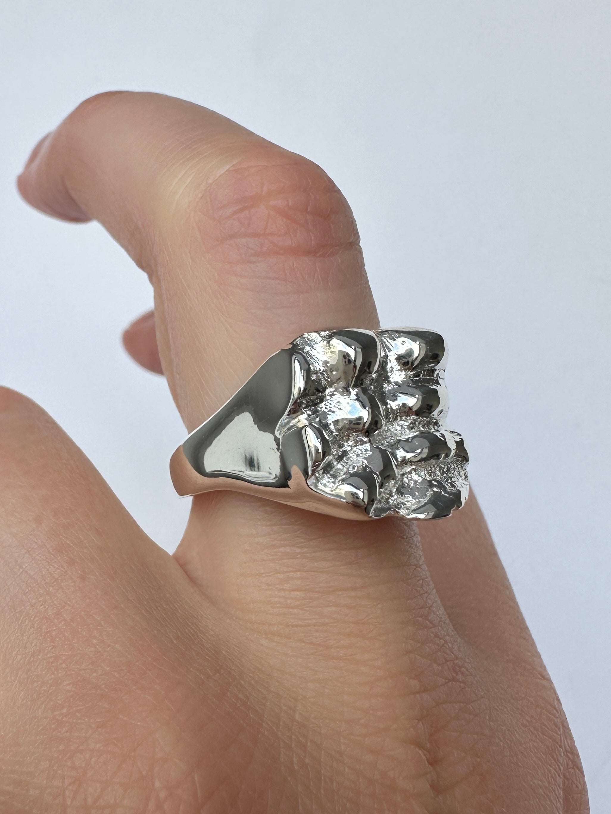 Charlie constantinou x shell ring
