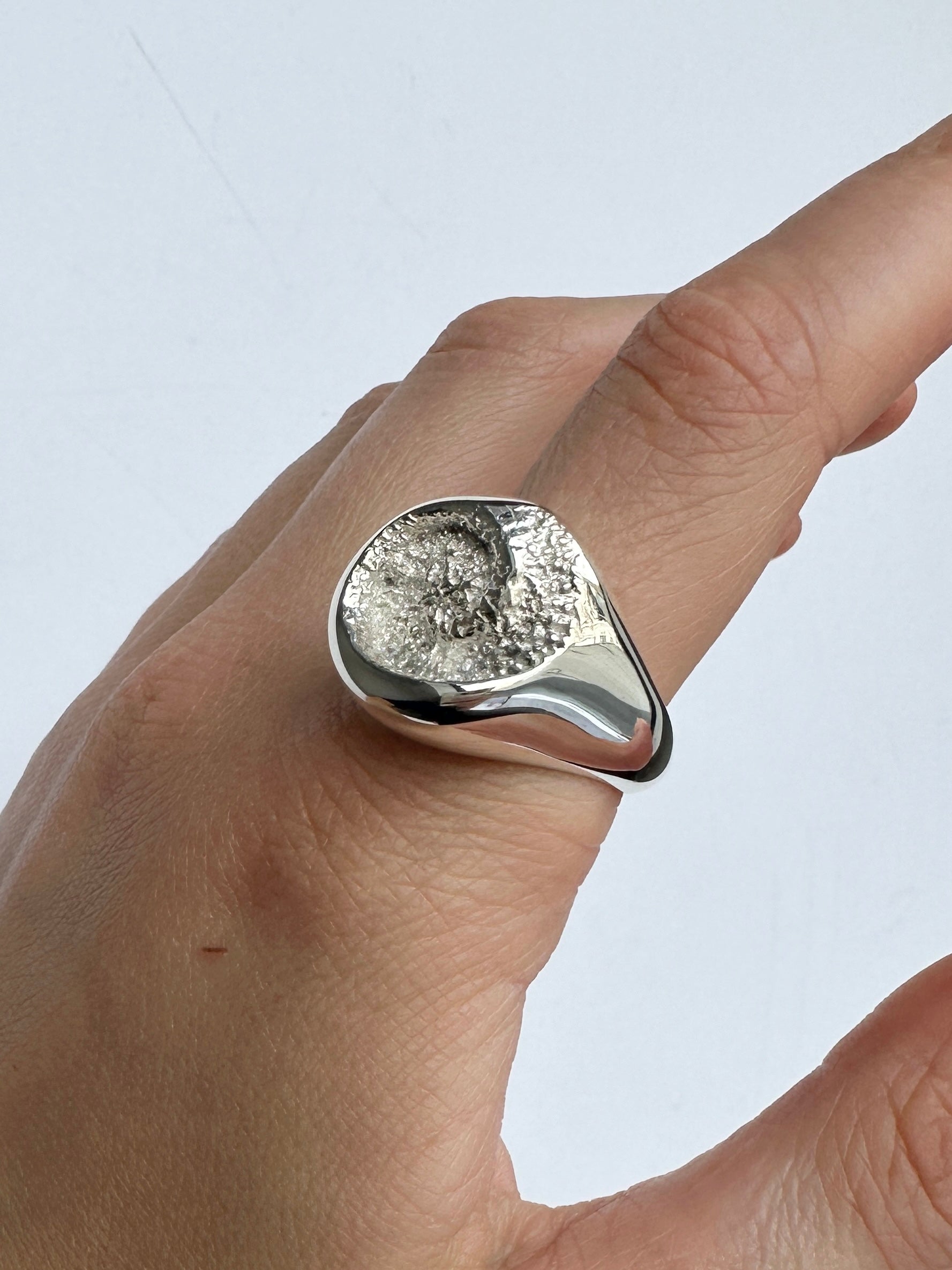 Charlie constantinou x octi spiral shell ring