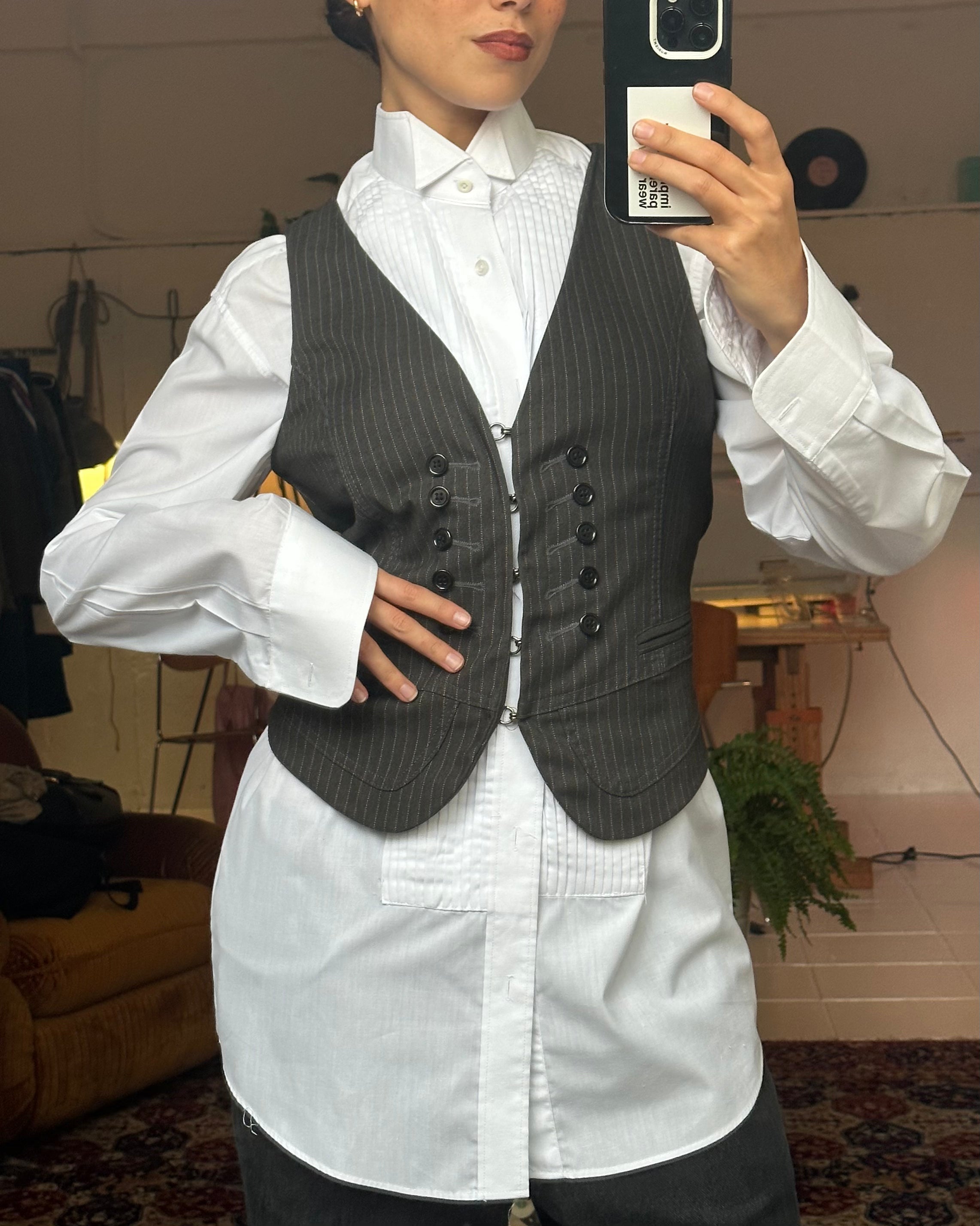 The lilou vest