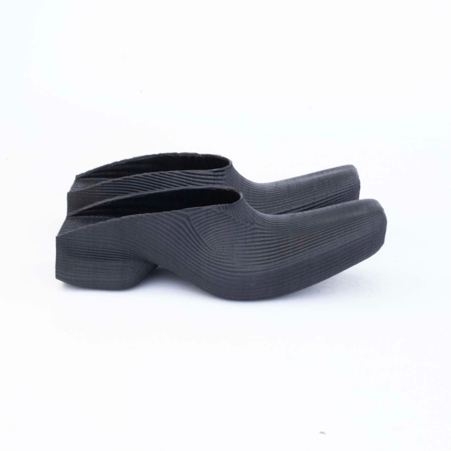 Cowboy rubber mules, black