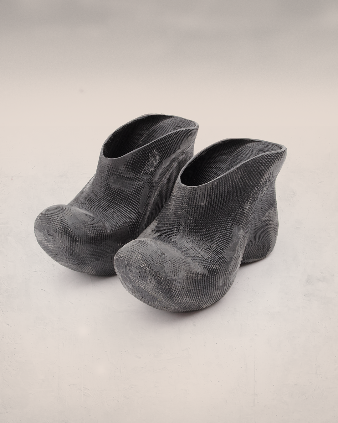 Sanded platform mules
