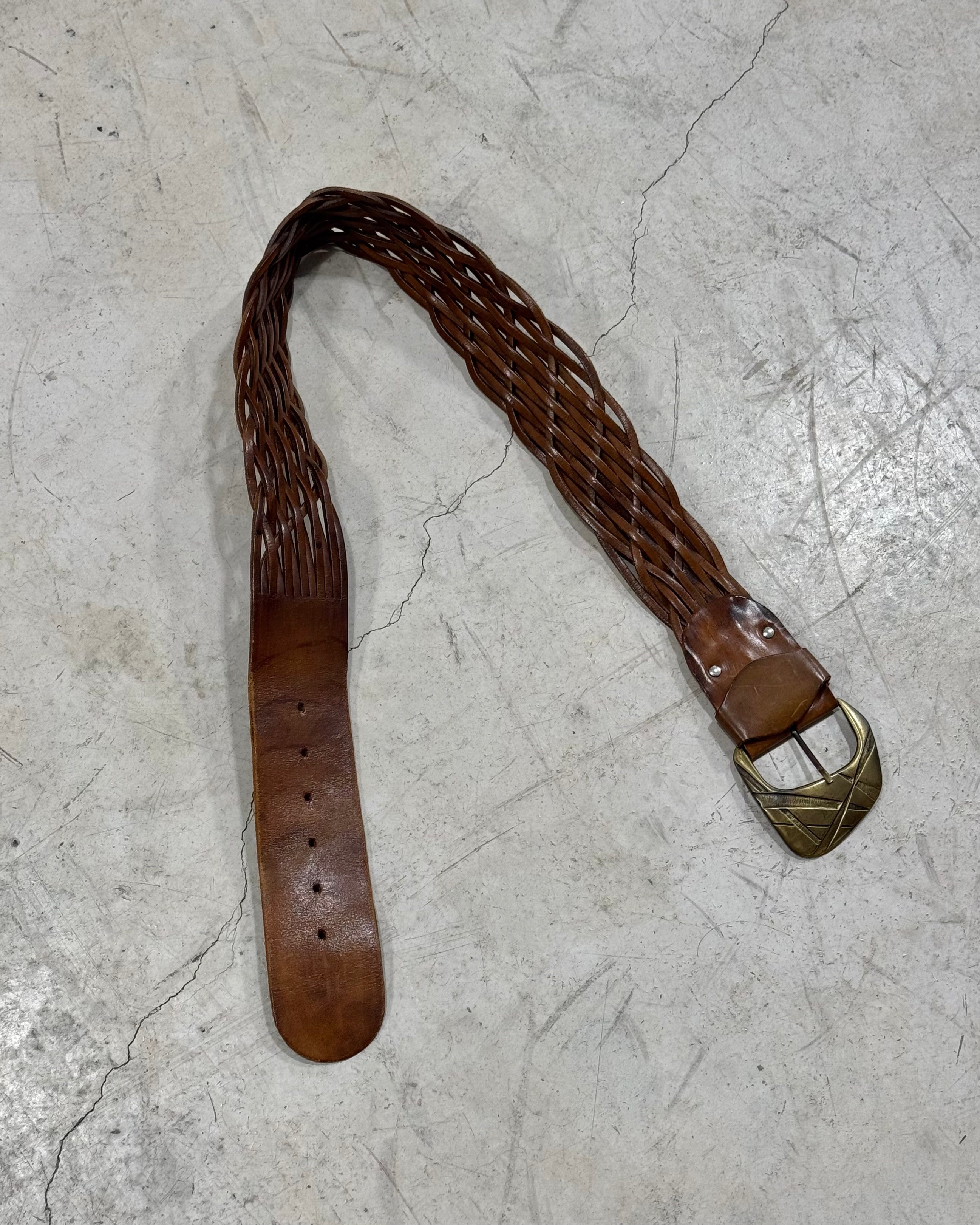 The ivanna belt