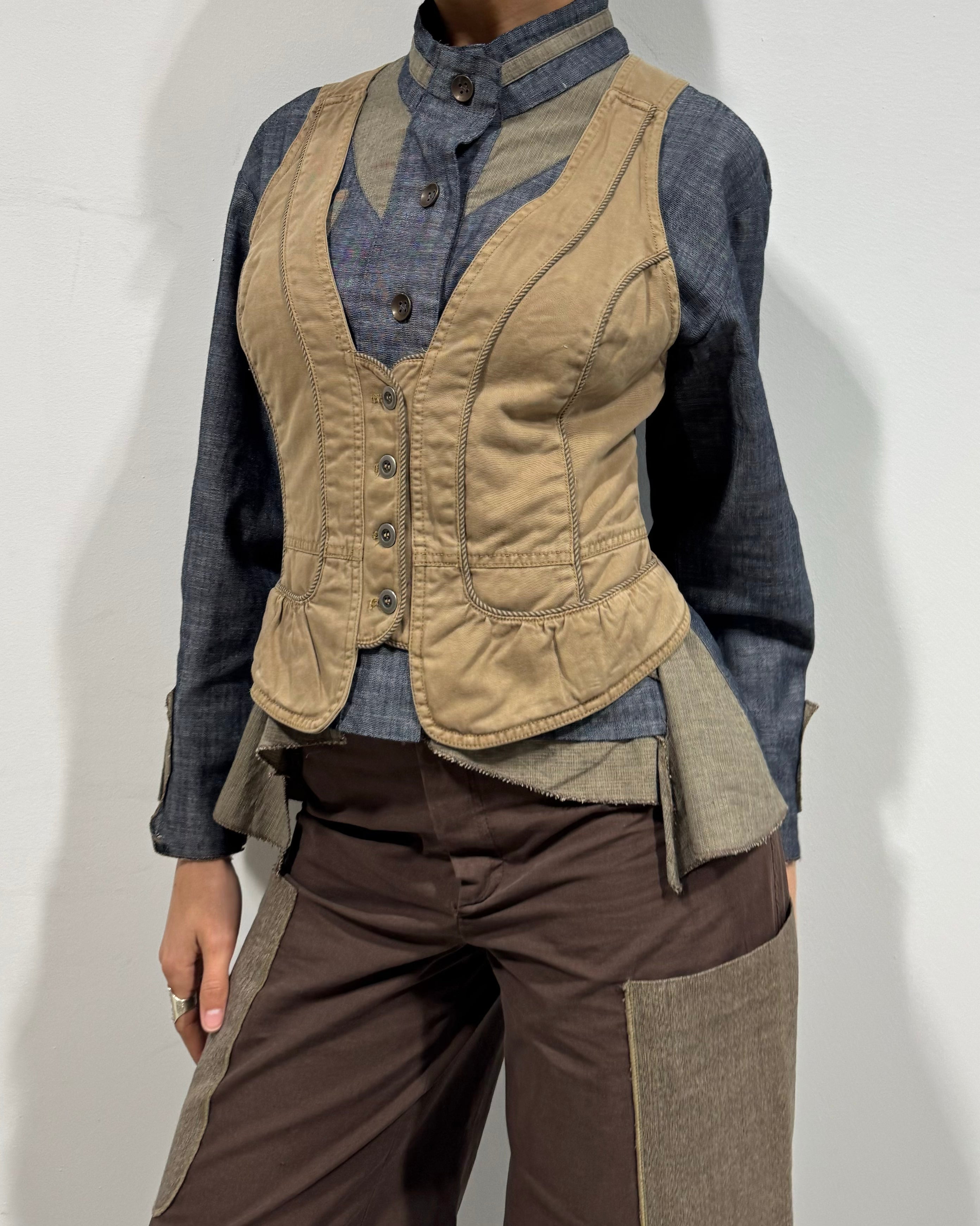 The marina vest